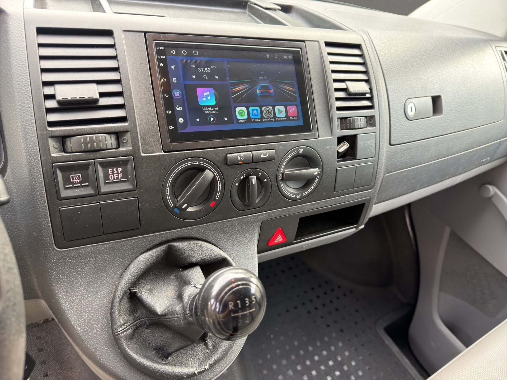 VW T5 1.9 TDI PD , Klima , Navi ,Ab MFK & Ab Grossem Service .-image-11