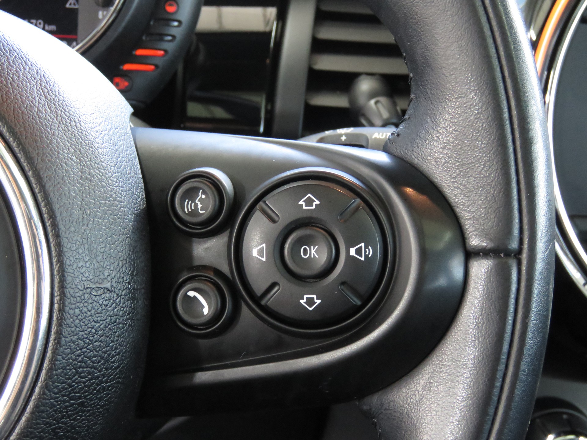 MINI Cooper D Classic Edition Steptronic-image-19