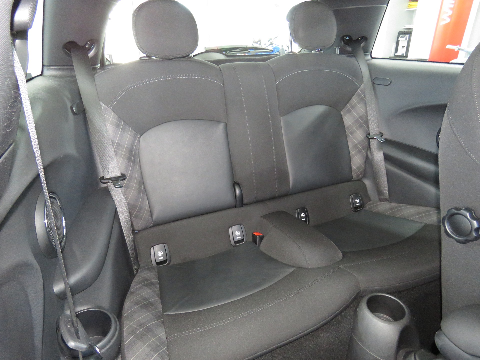 MINI Cooper D Classic Edition Steptronic-image-12