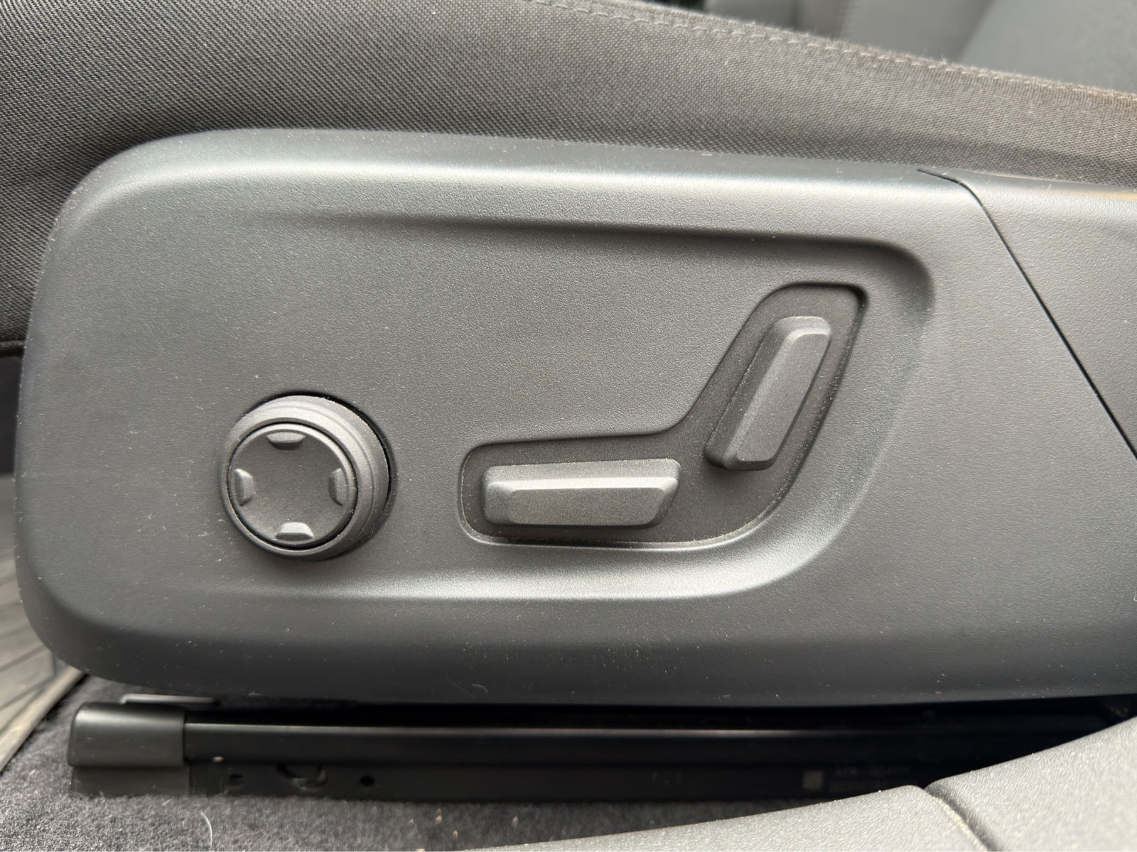 POLESTAR 2 Long Range Dual Motor Performance-image-15