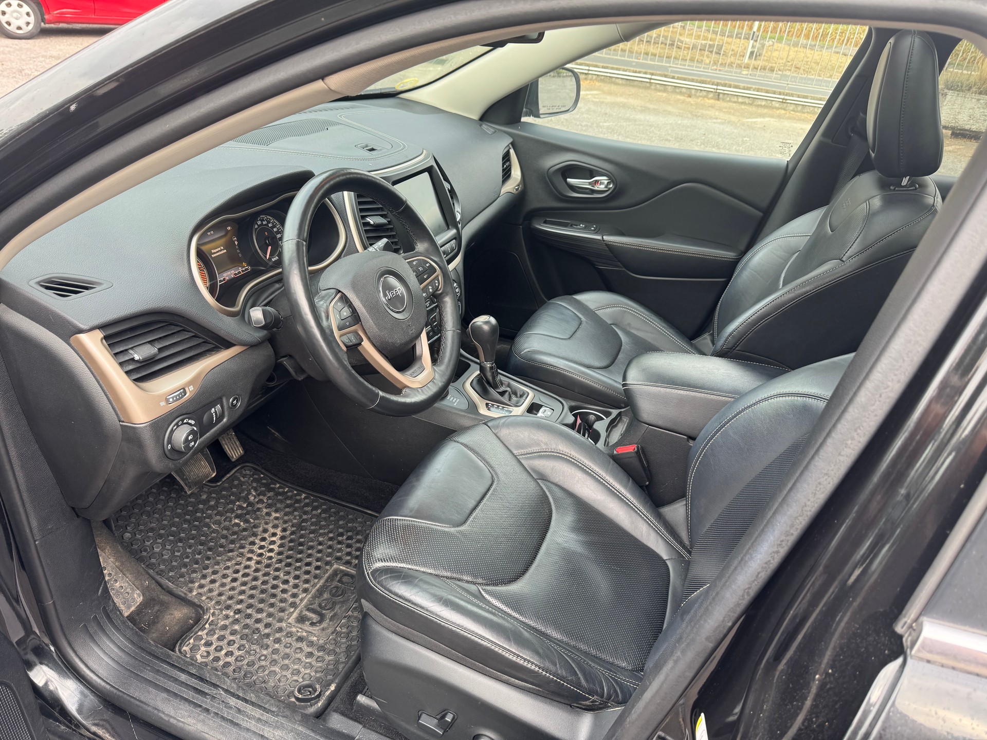 JEEP Cherokee 2.0TD Limited AWD 9ATX-image-8