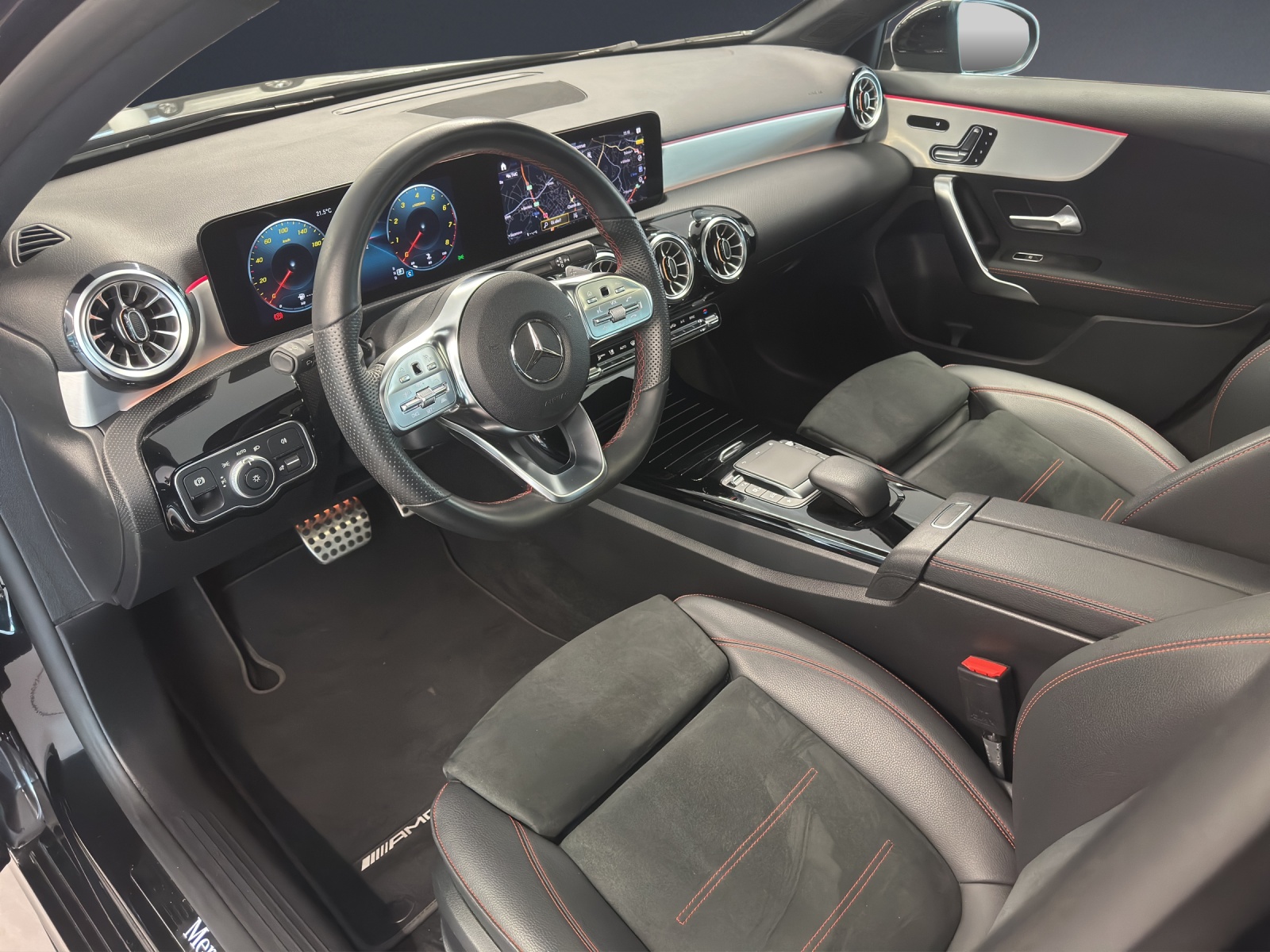 Image MERCEDES-BENZ A-200 A 200 AMG Line