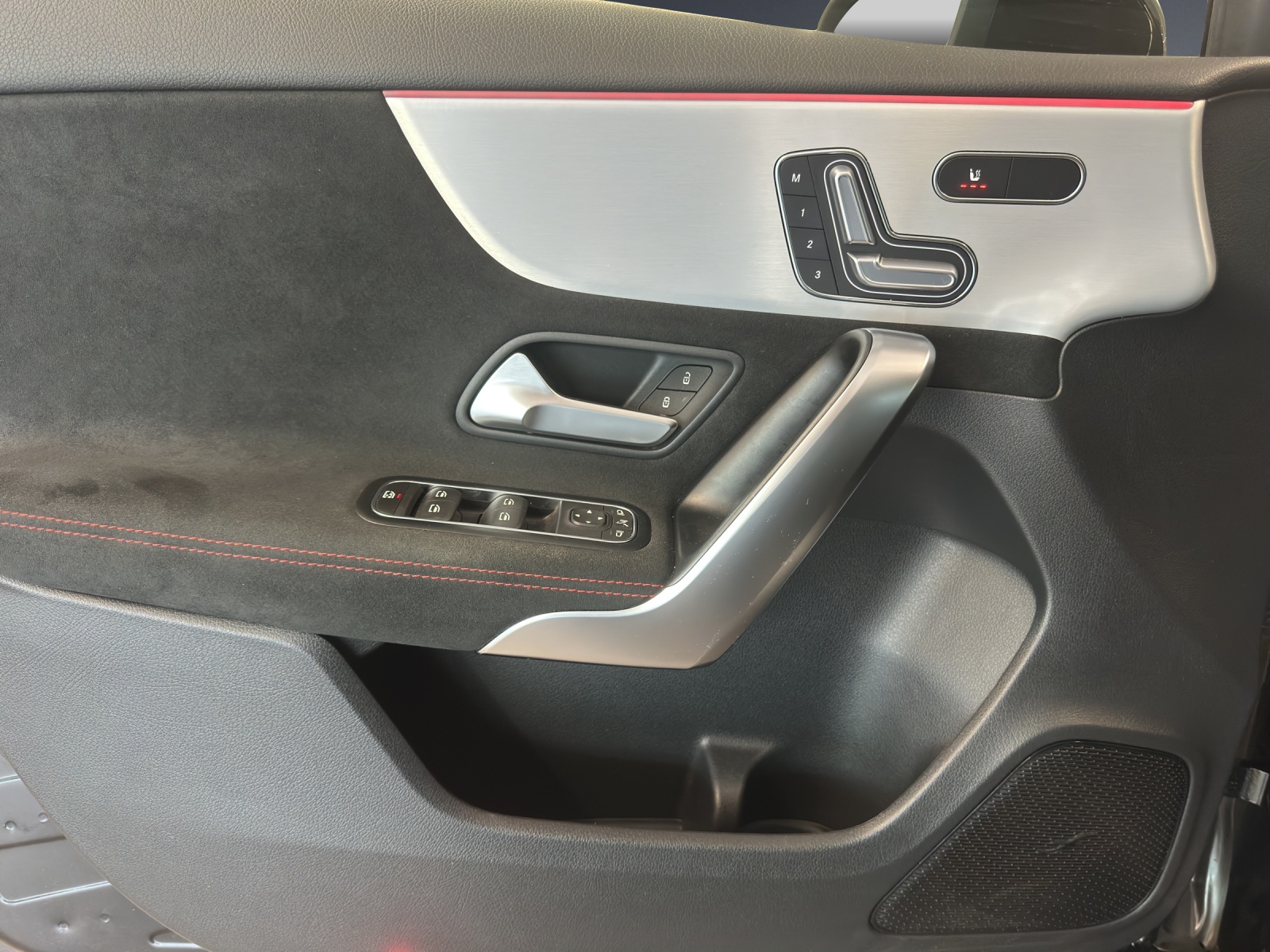 Image MERCEDES-BENZ A-200 A 200 AMG Line