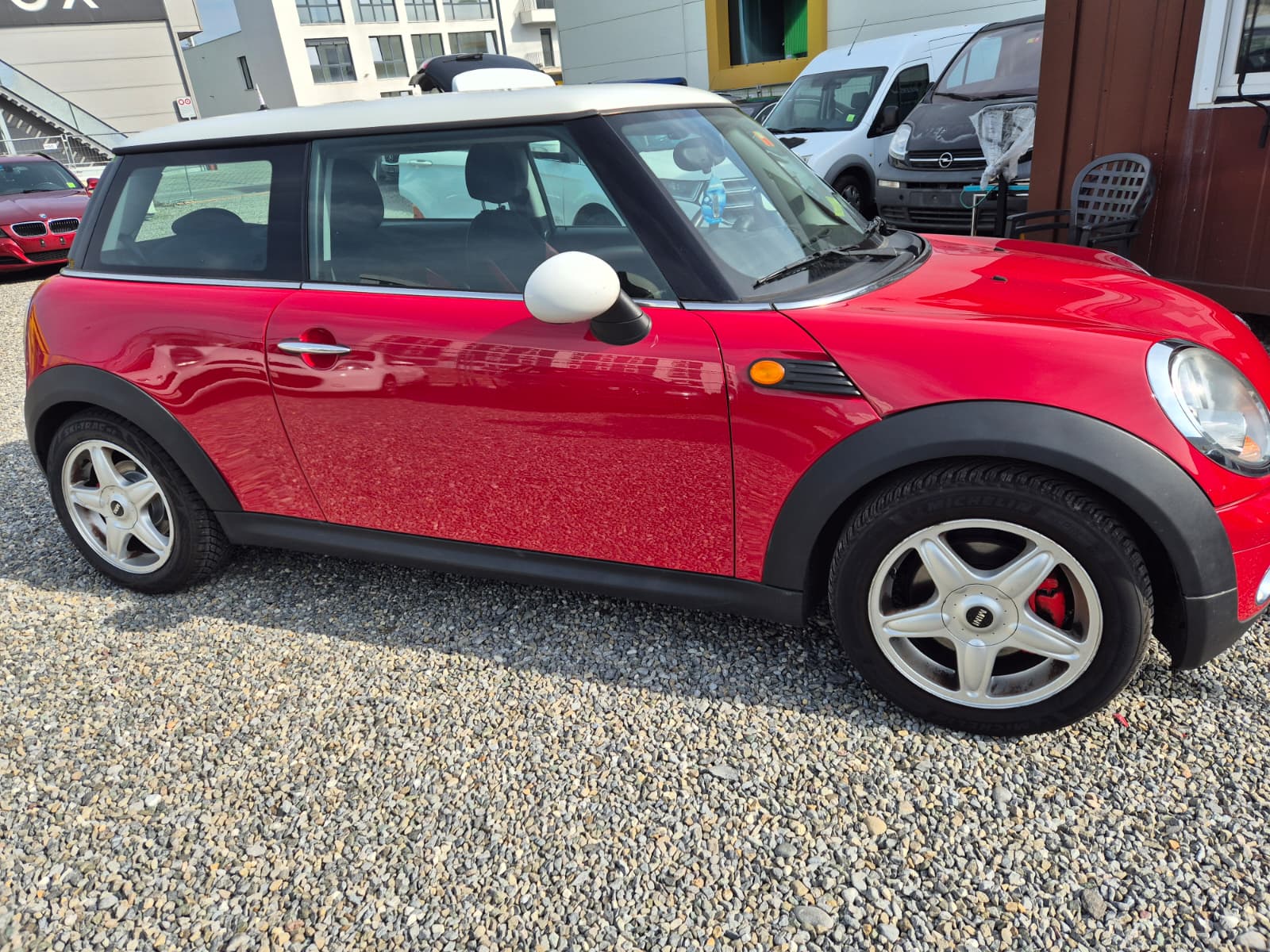 MINI Cooper-image-2
