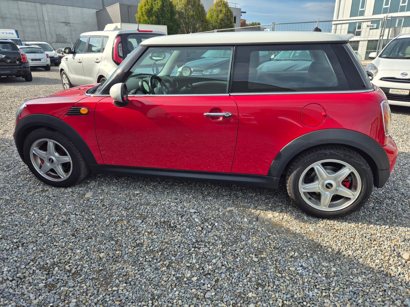 MINI Cooper-image-3
