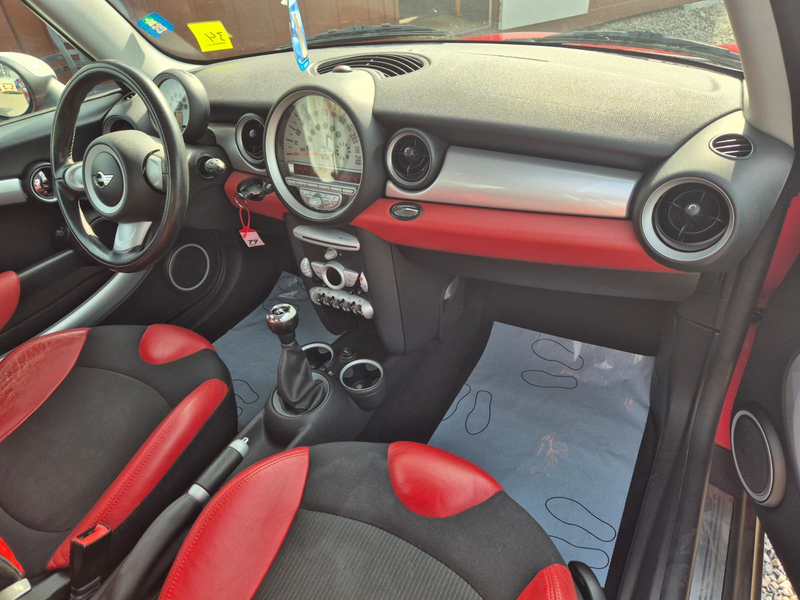 MINI Cooper-image-5