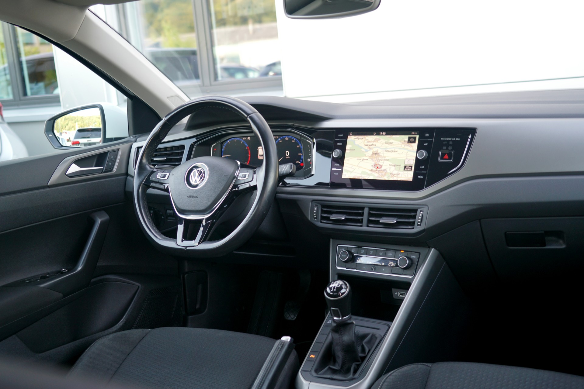 VW Polo 1.0 TSI BMT Comfortline (CH)-image-5