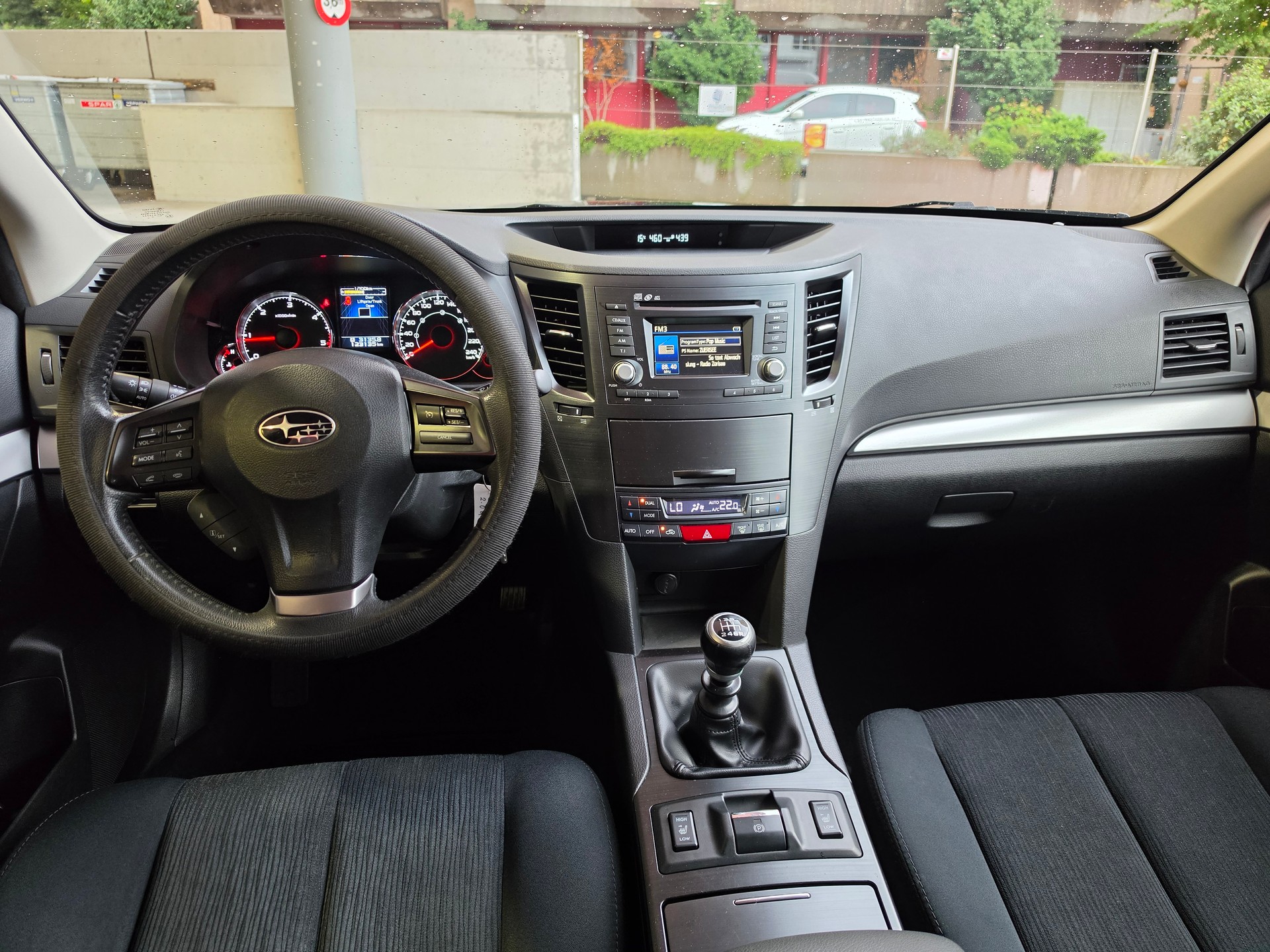 SUBARU Legacy 2.0D Swiss AWD-image-17