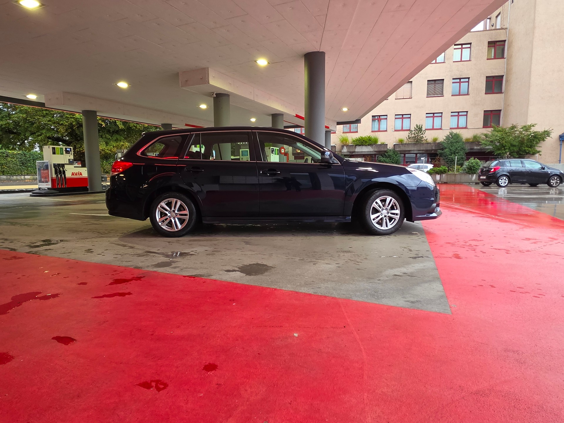 SUBARU Legacy 2.0D Swiss AWD-image-8