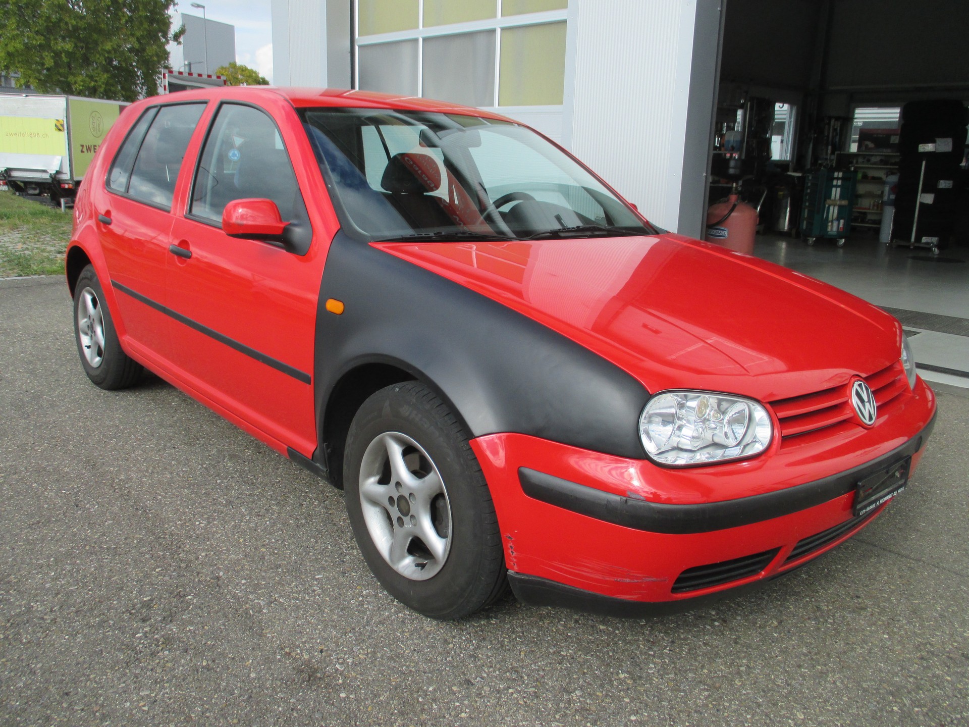 VW Golf 1.6-image-10