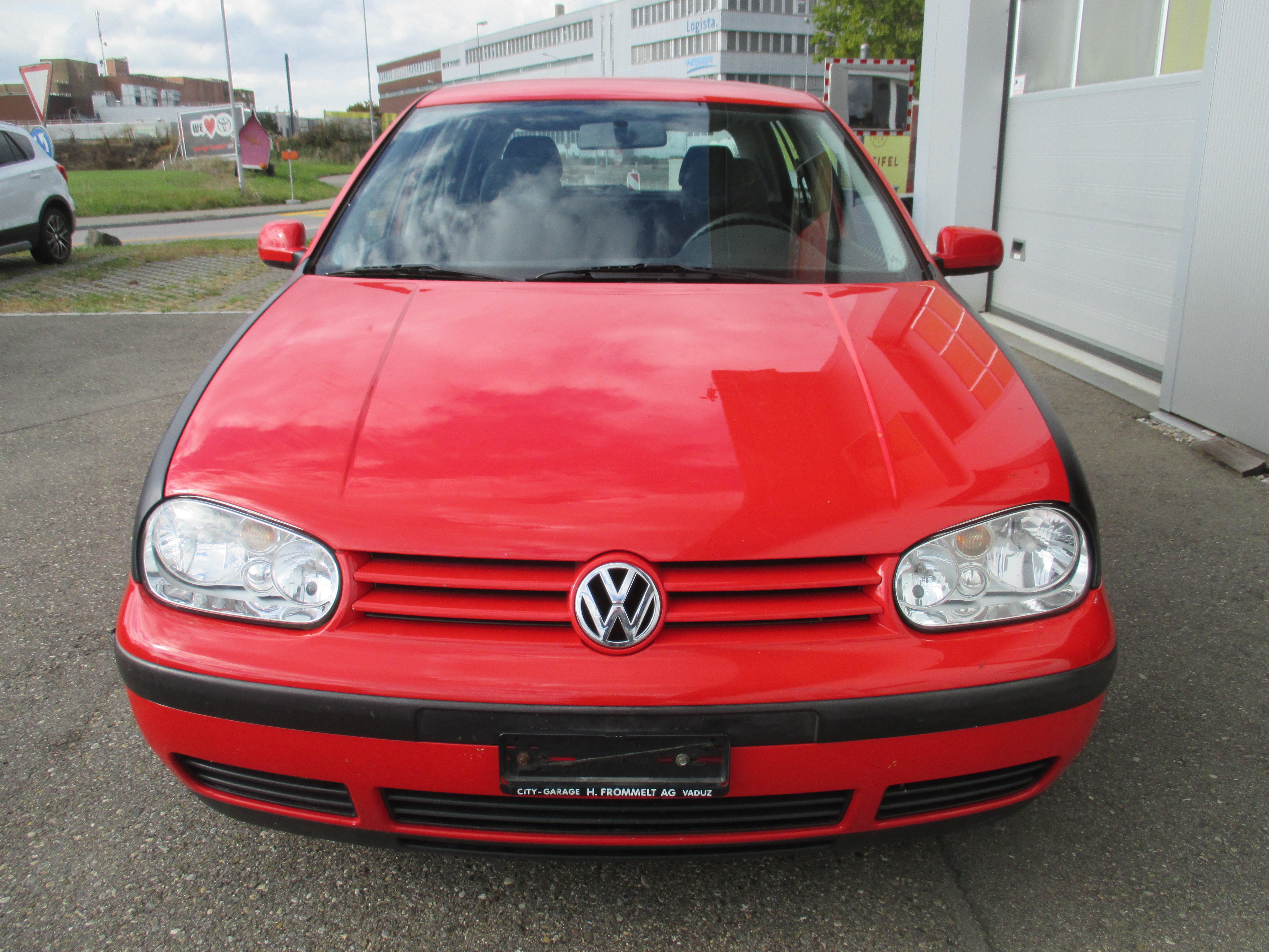 Car photo