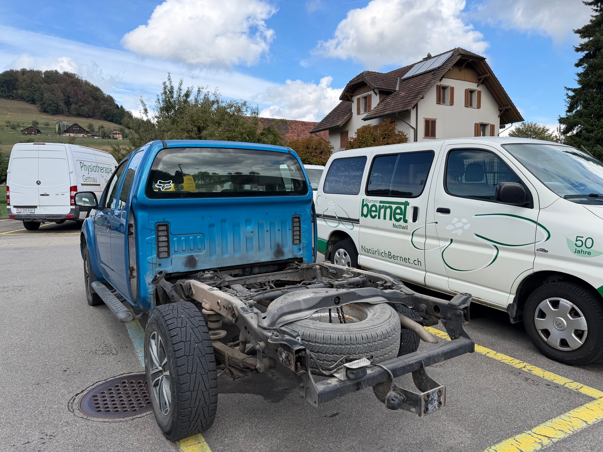 NISSAN Navara King Cab LE 2.5 dCi 4WD-image-5