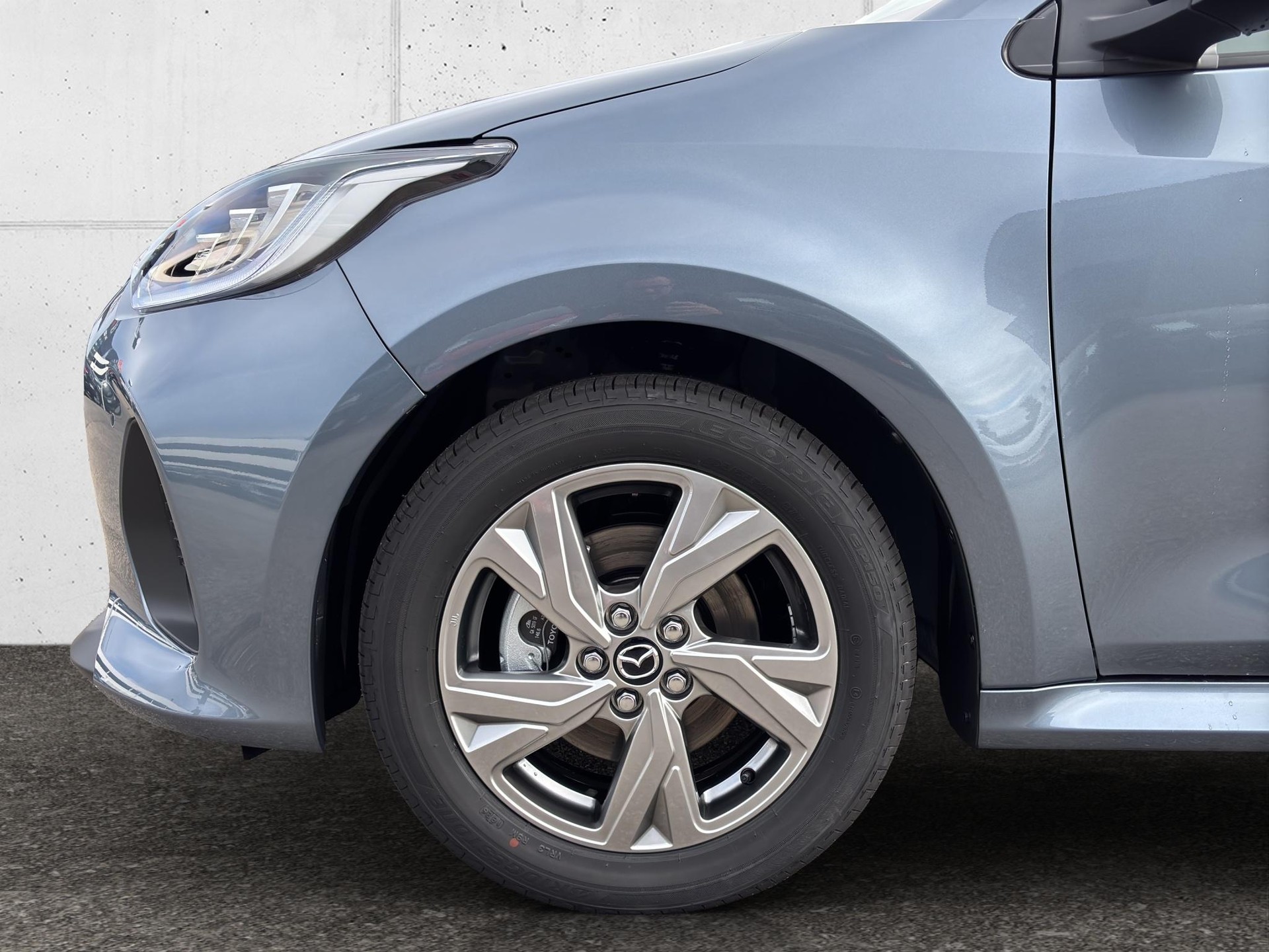 MAZDA 2 1.5 Hybrid Exclusive-Line-image-18