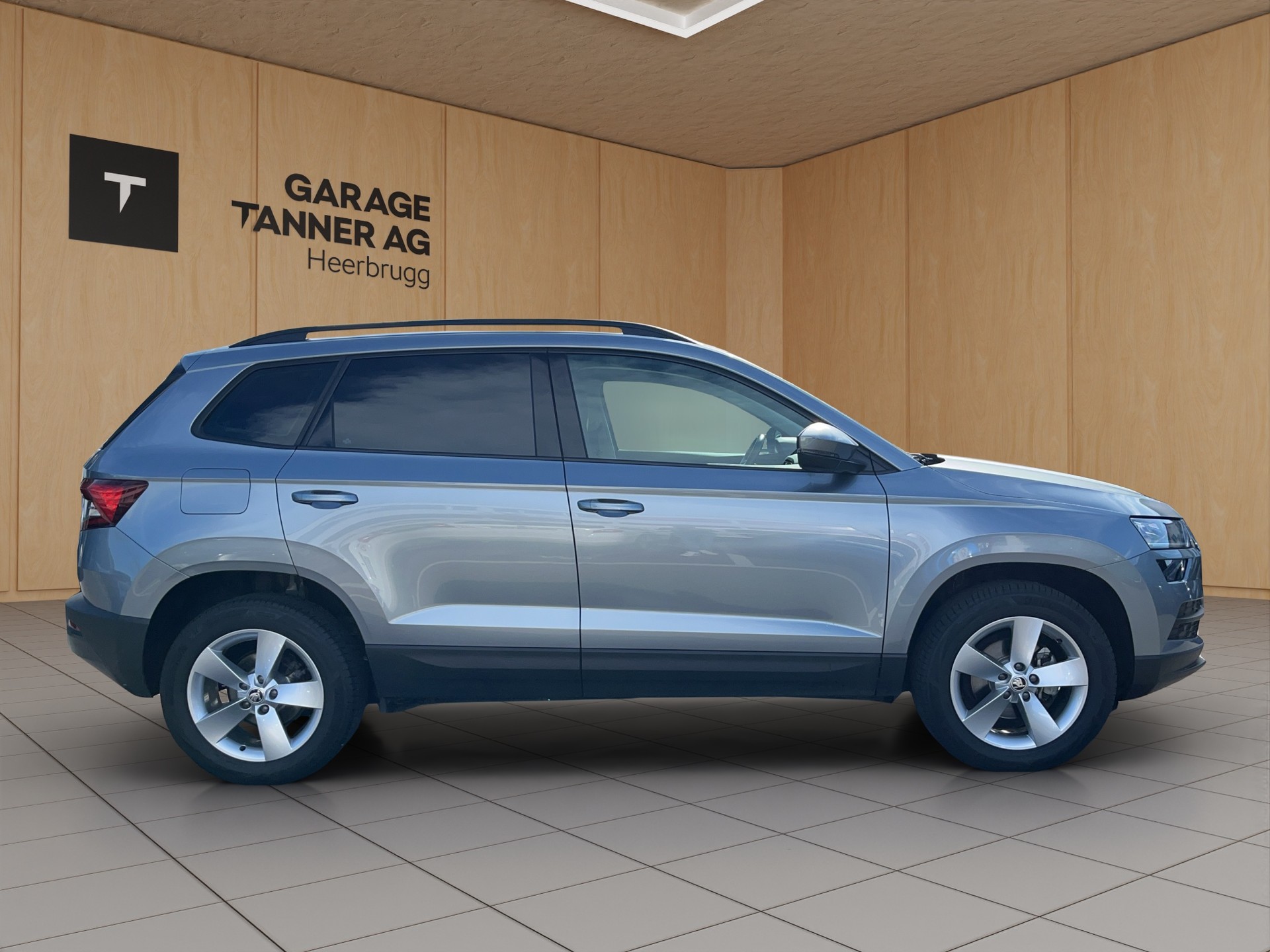 SKODA Karoq 1.5 TSI ACT Ambition DSG-image-3