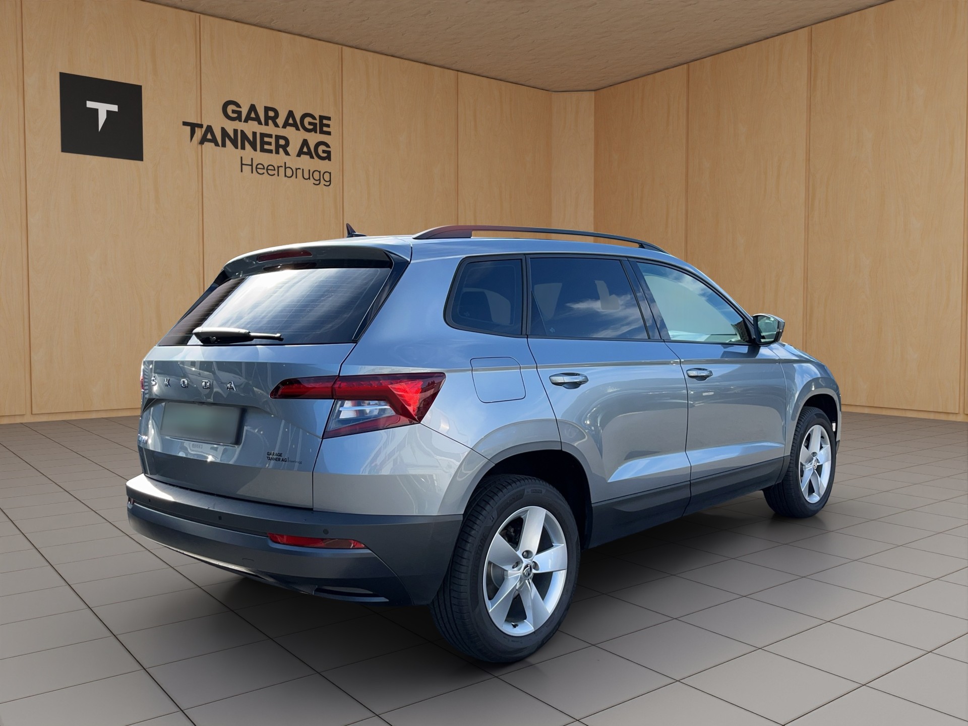 SKODA Karoq 1.5 TSI ACT Ambition DSG-image-4
