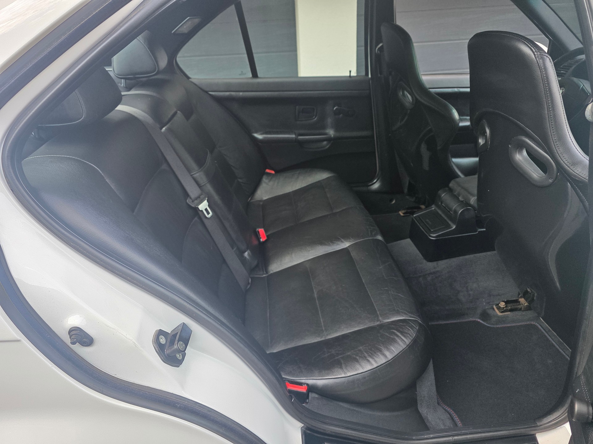 BMW 325i (Neuaufbau)-image-8