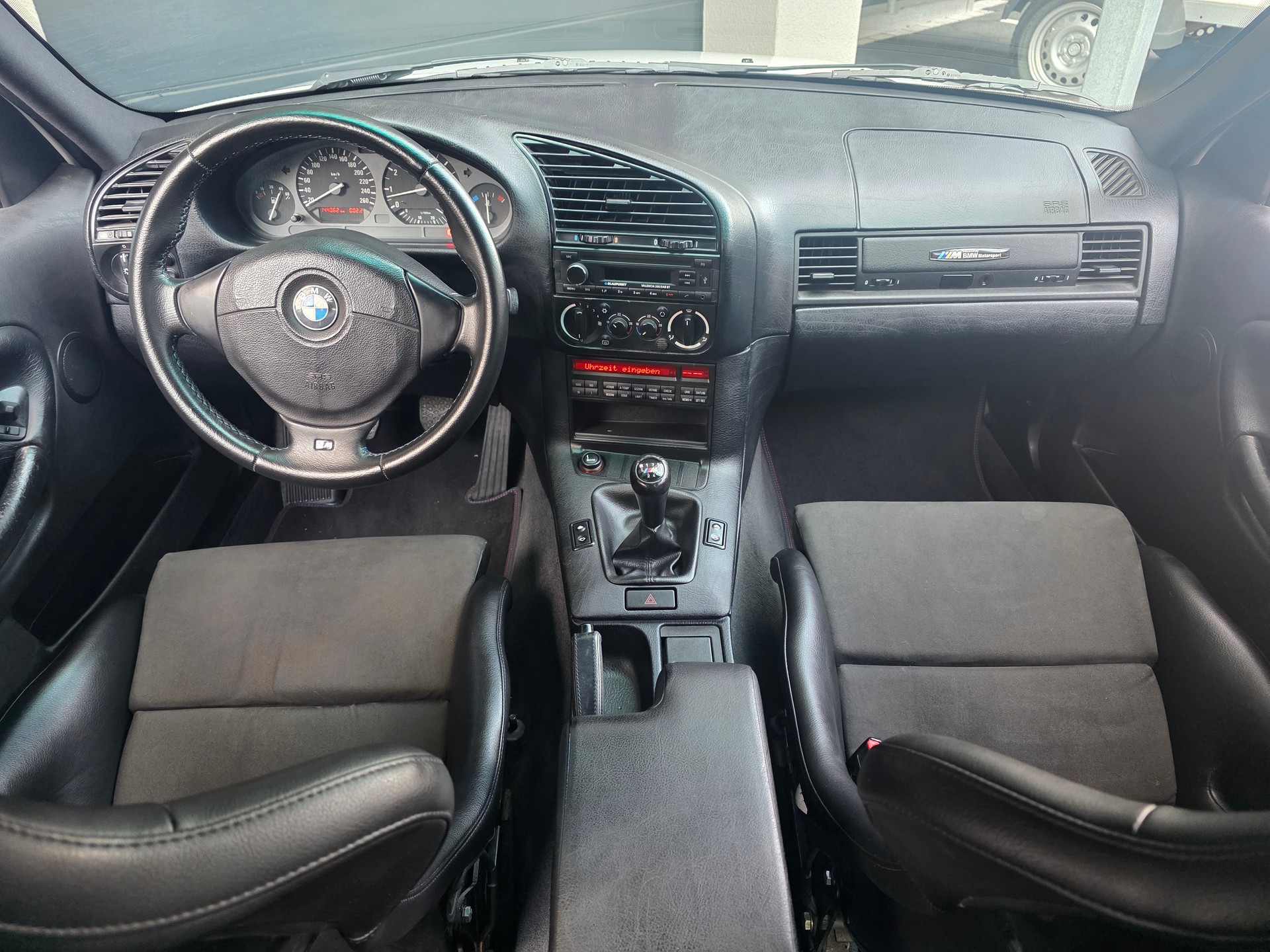 BMW 325i (Neuaufbau)-image-5