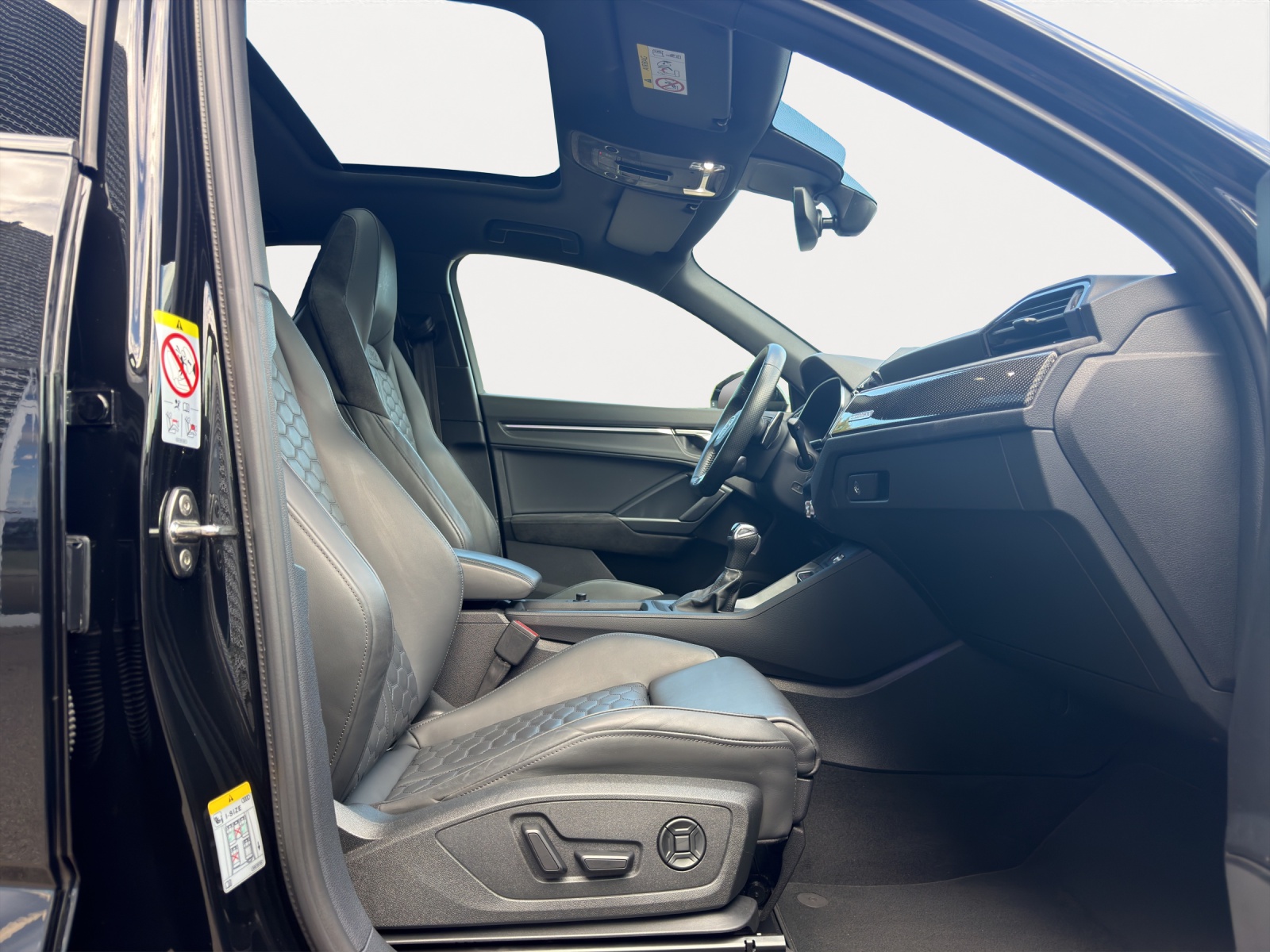 AUDI RS Q3 Sportback Quattro S tronic 400PS-image-6