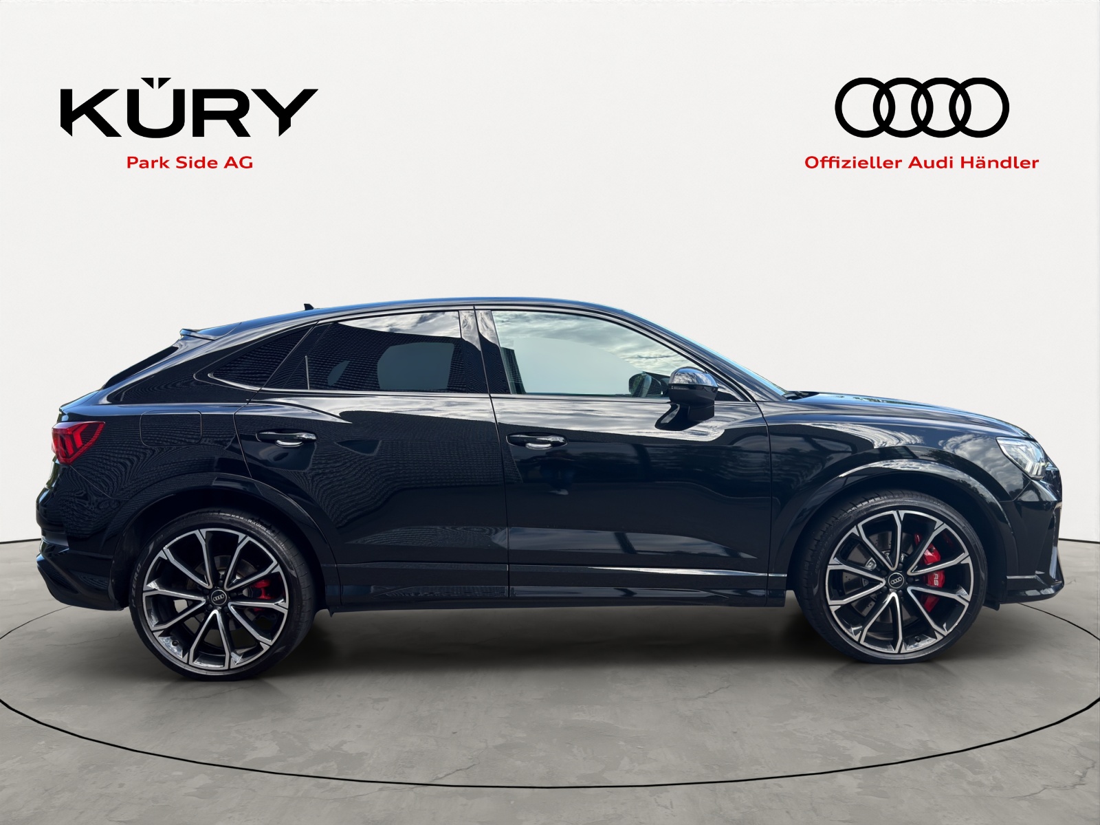 AUDI RS Q3 Sportback Quattro S tronic 400PS-showroom-element-2