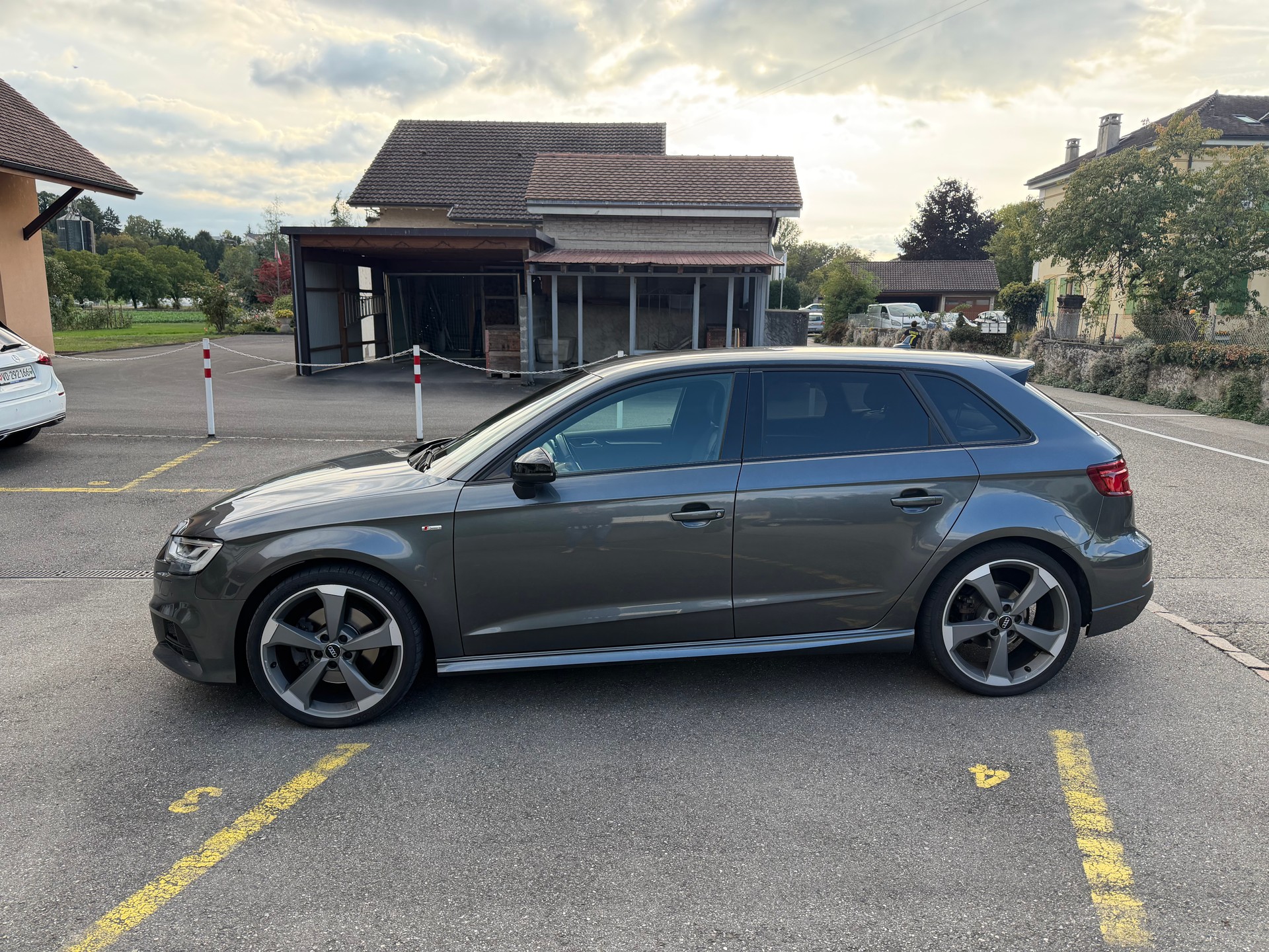 AUDI 2.0 T FSI Sport qu. S-Tronic-image-2