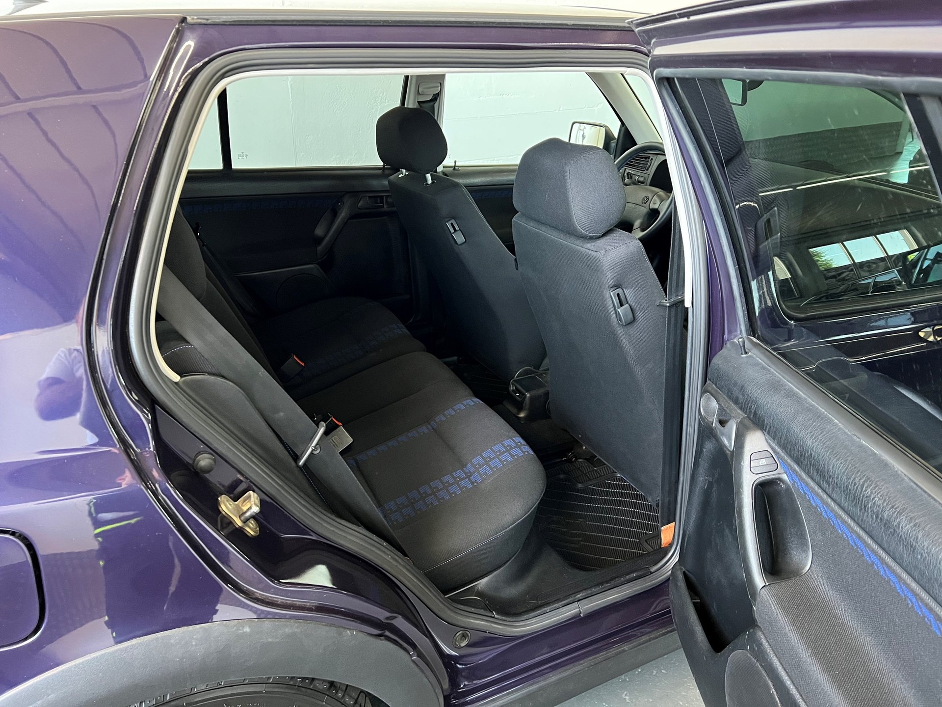 VW Golf 2000 GTI Edition-image-21