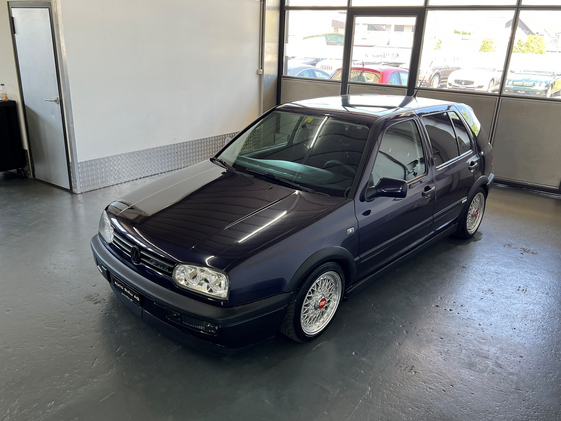 VW Golf 2000 GTI Edition-image-4