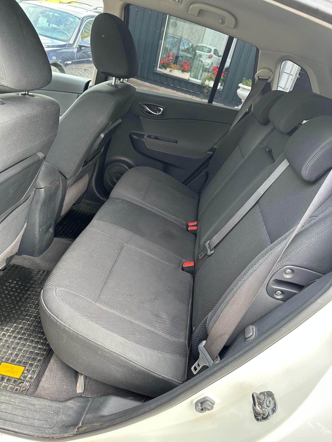 RENAULT Koleos 2.5 Dynamique 4x4-image-5