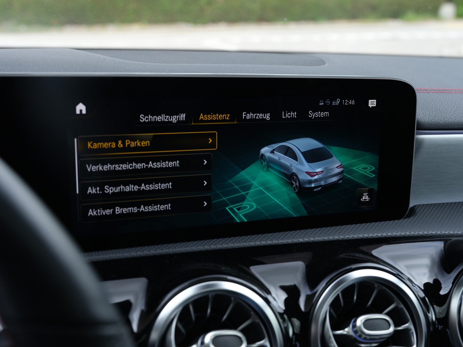 MERCEDES-BENZ CLA 250 AMG Line 7G-DCT-image-19