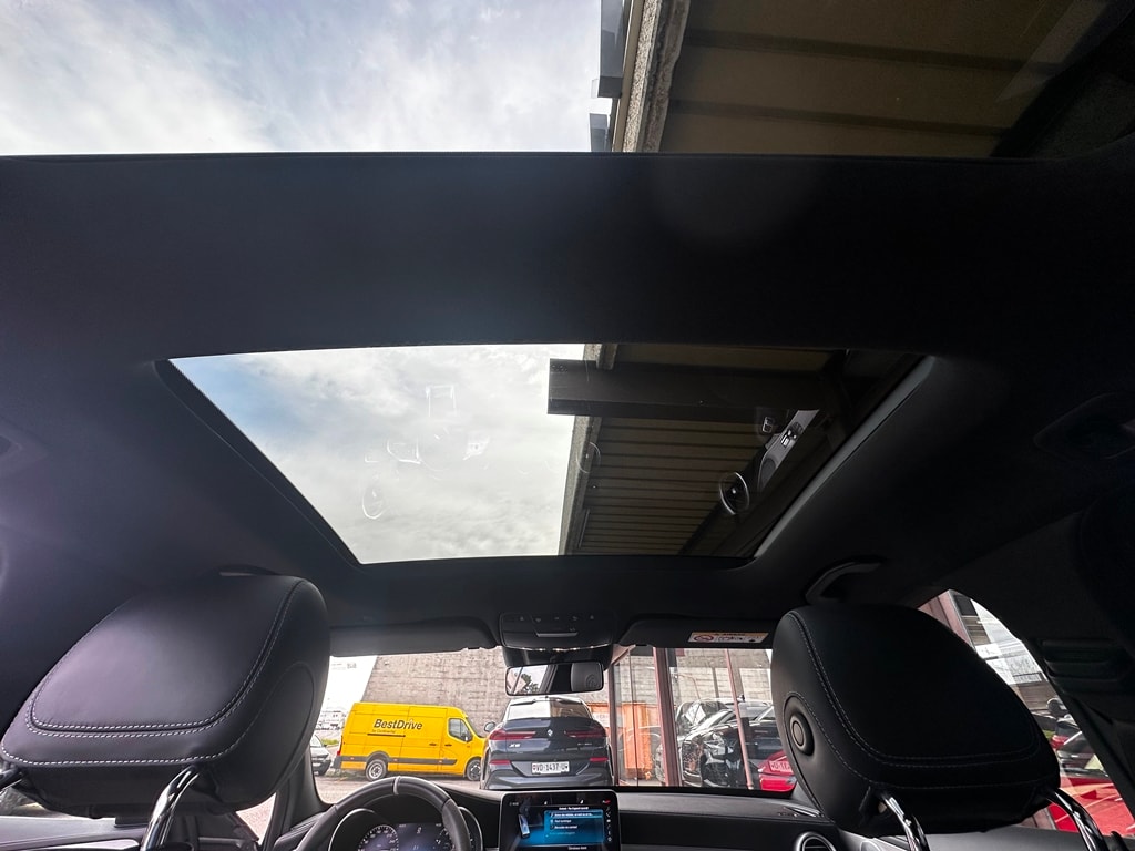 MERCEDES-BENZ C 63 S AMG-image-9