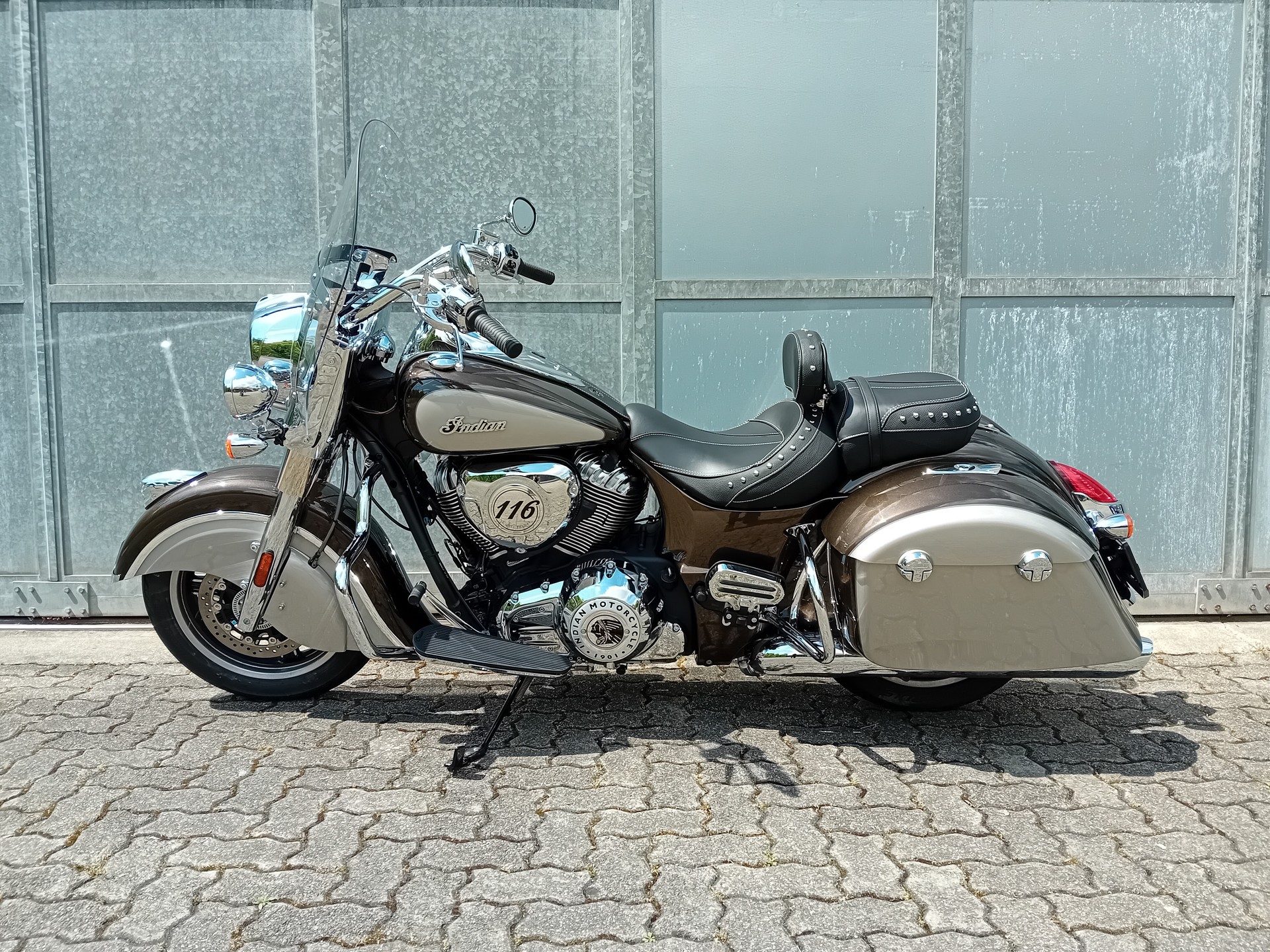 INDIAN Modell 2024-showroom-element-1