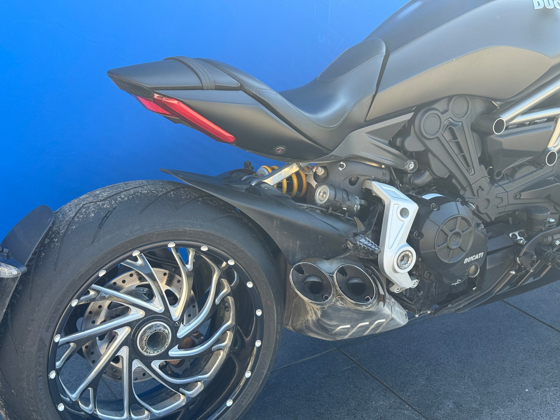 DUCATI XDiavel 1260-showroom-element-2