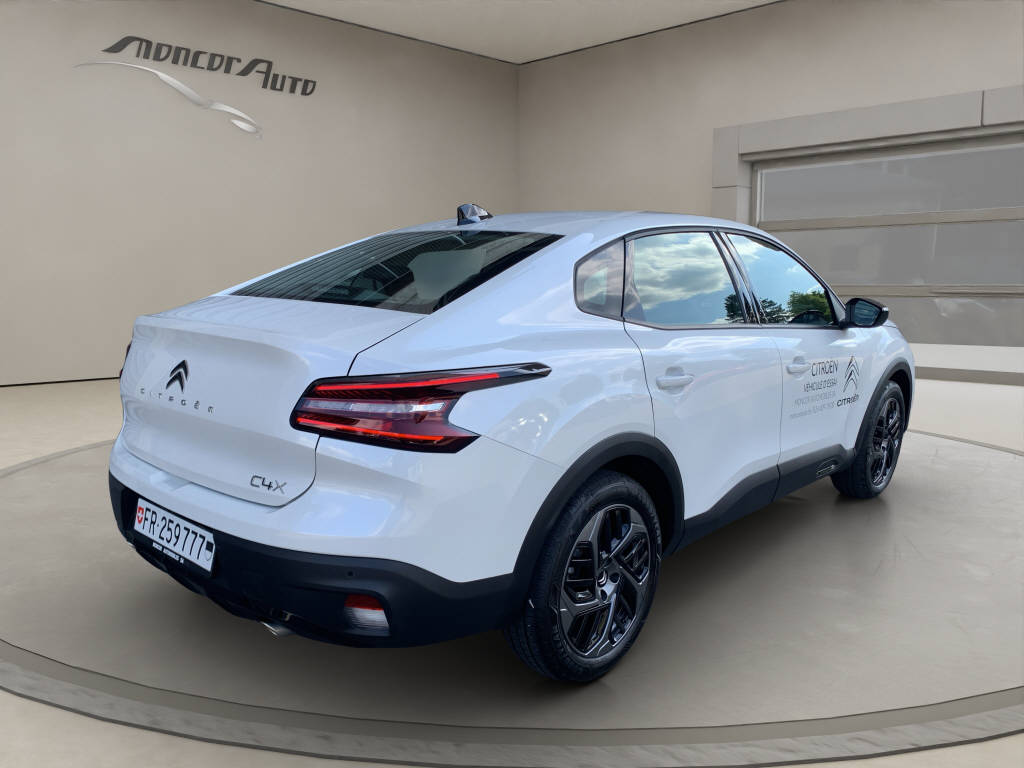 CITROEN C4 X Essence 130ch Automatique Swiss Edition-showroom-element-2
