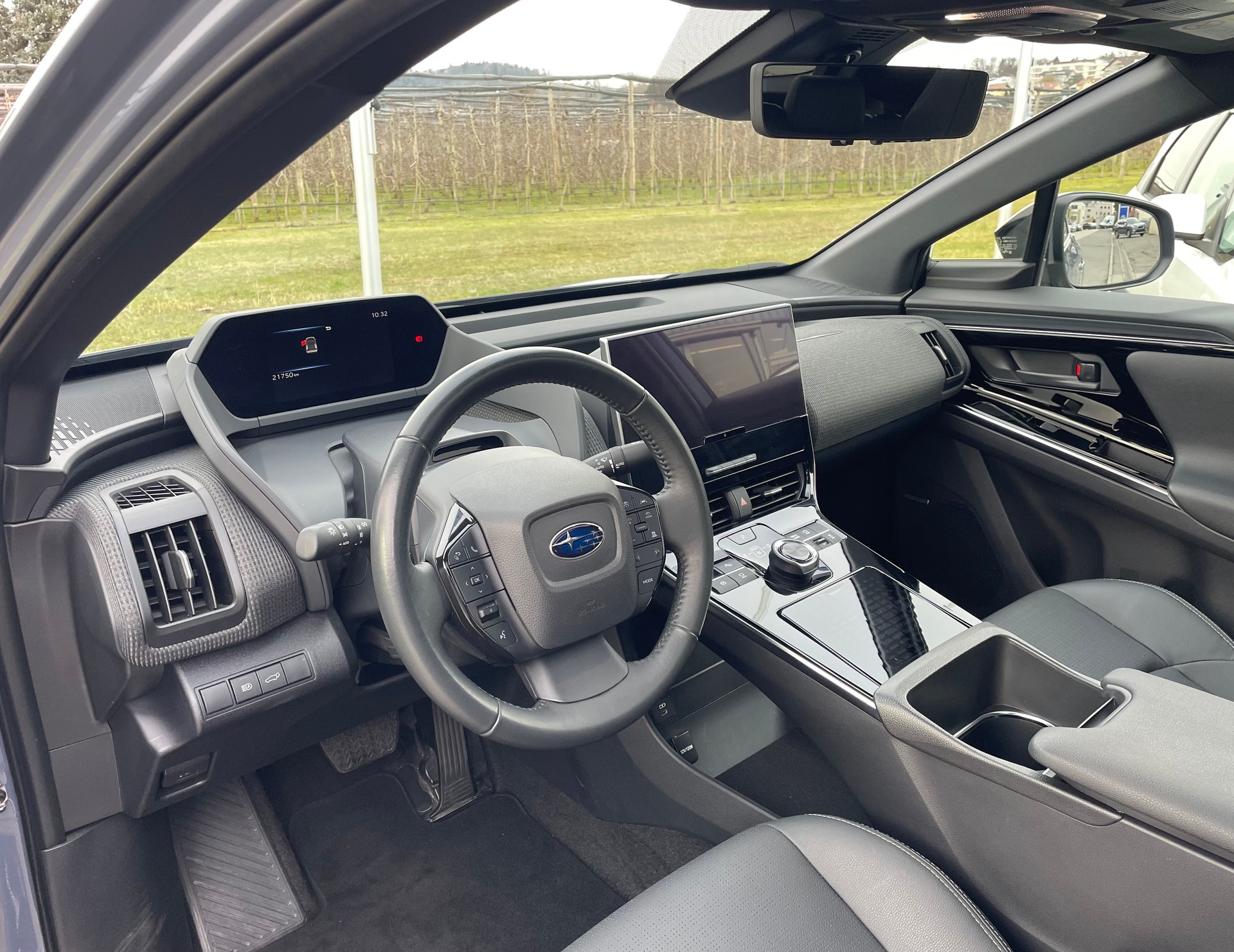 SUBARU Solterra eV Luxury 71,4kWh AWD-image-6