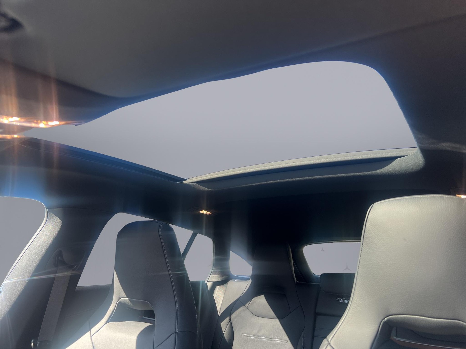 MERCEDES-BENZ CLA 35 AMG 4matic Shooting Brake-image-13