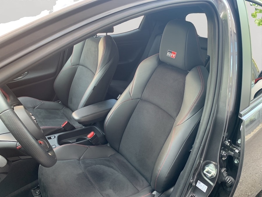 TOYOTA Yaris 1.5 GR Sport e-CVT-image-7