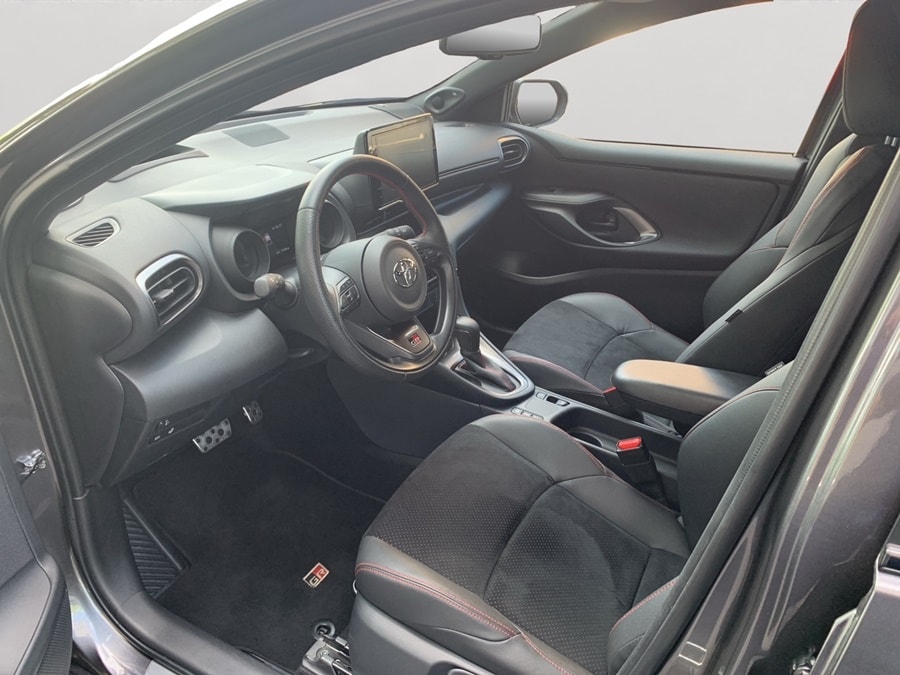 TOYOTA Yaris 1.5 GR Sport e-CVT-image-6