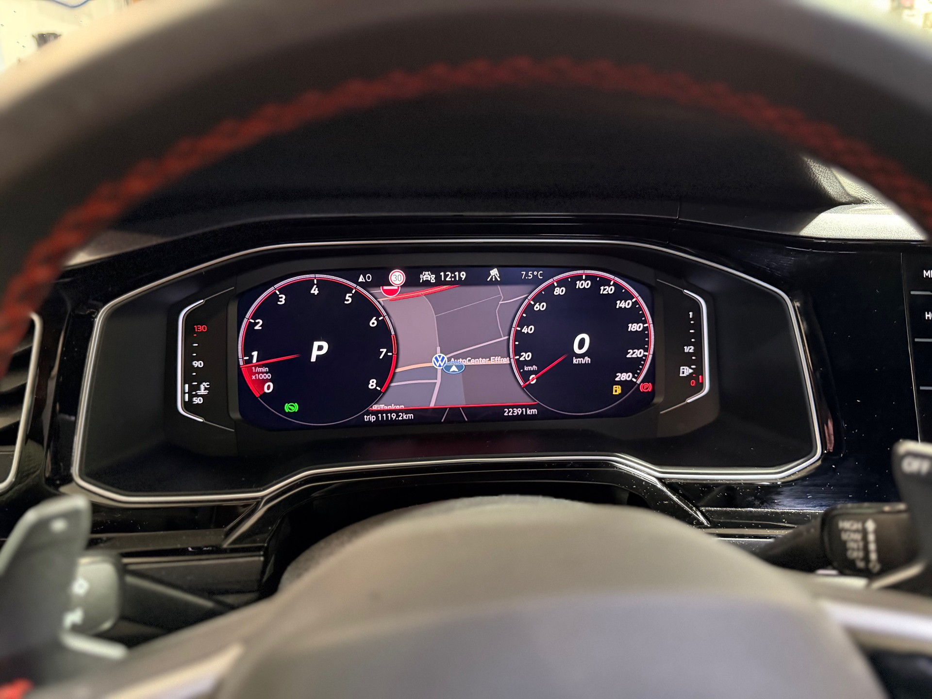 VW Polo 2.0 TSI GTI-image-13