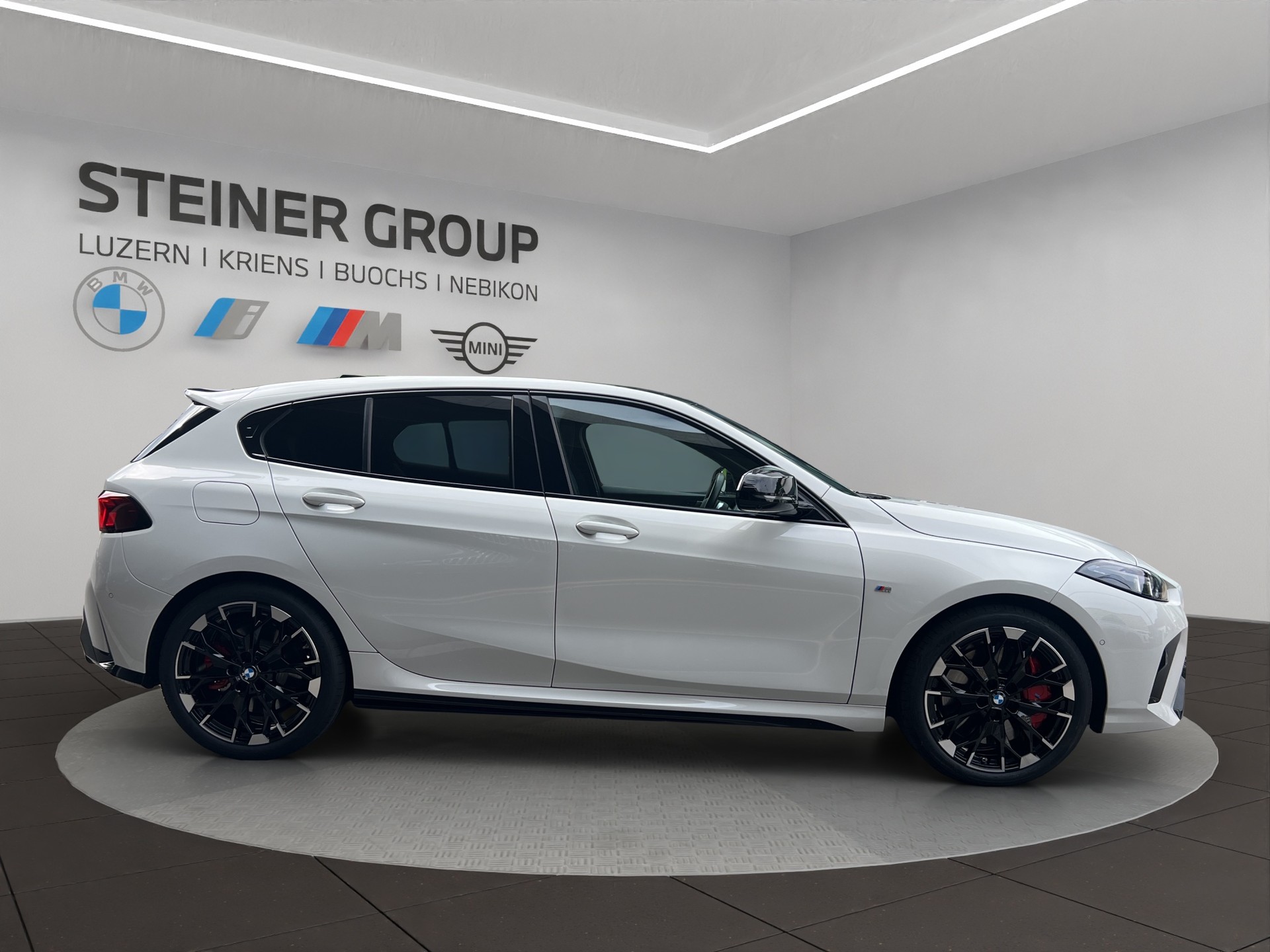 BMW M135 xDrive M Sport Pro-image-4