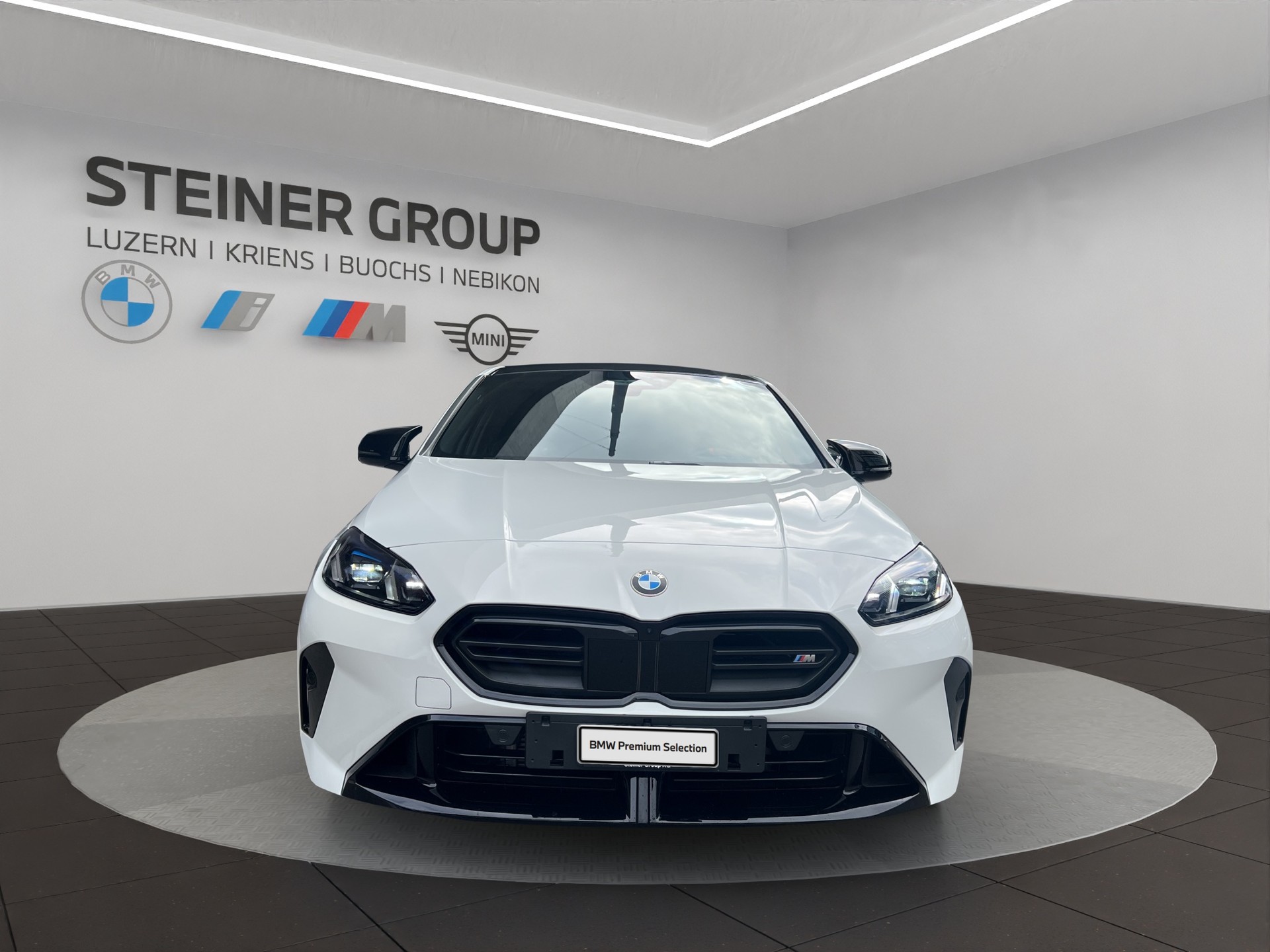 BMW M135 xDrive M Sport Pro-image-1