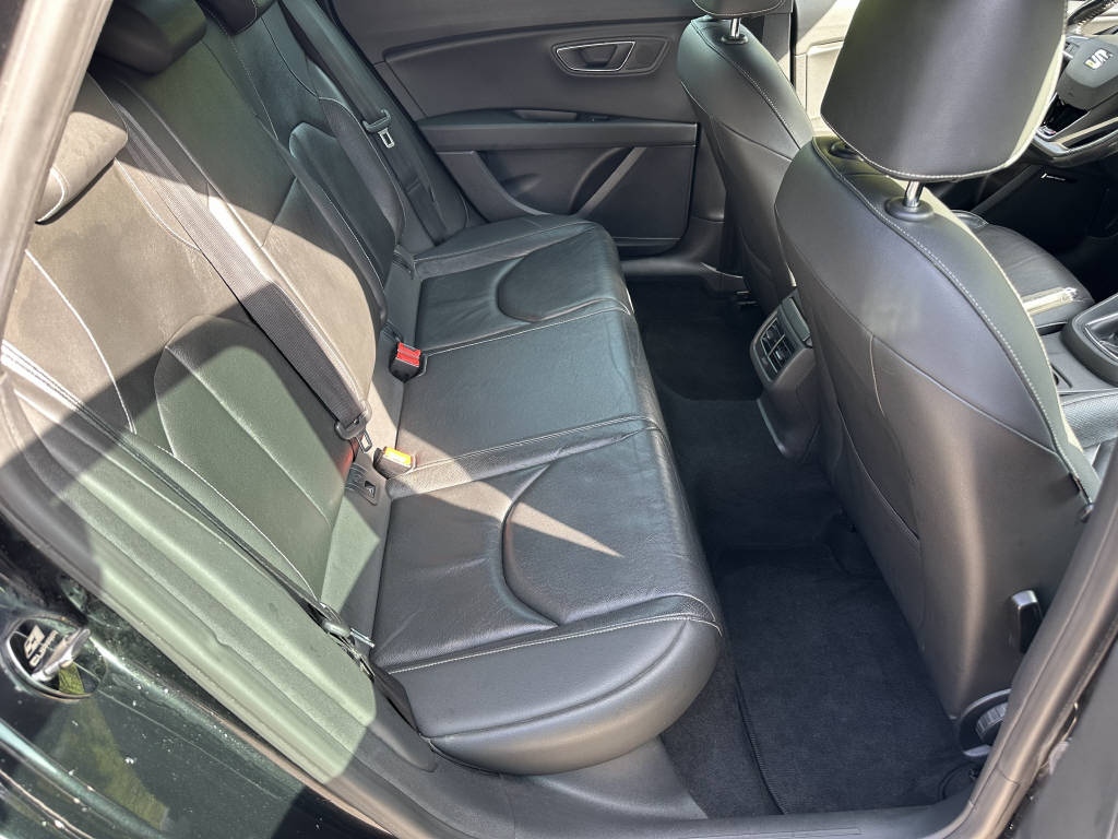 SEAT Leon 2.0 TSI 280 Cupra-image-12