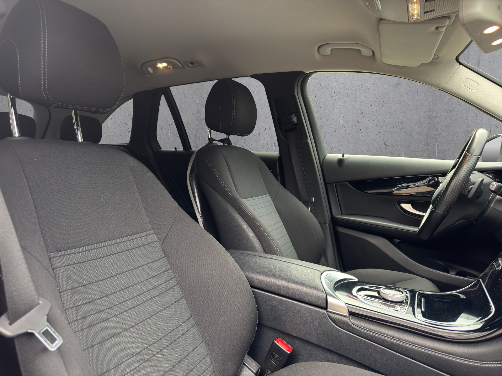 MERCEDES-BENZ GLC 250 d Exclusive 4Matic 9G-Tronic-image-11