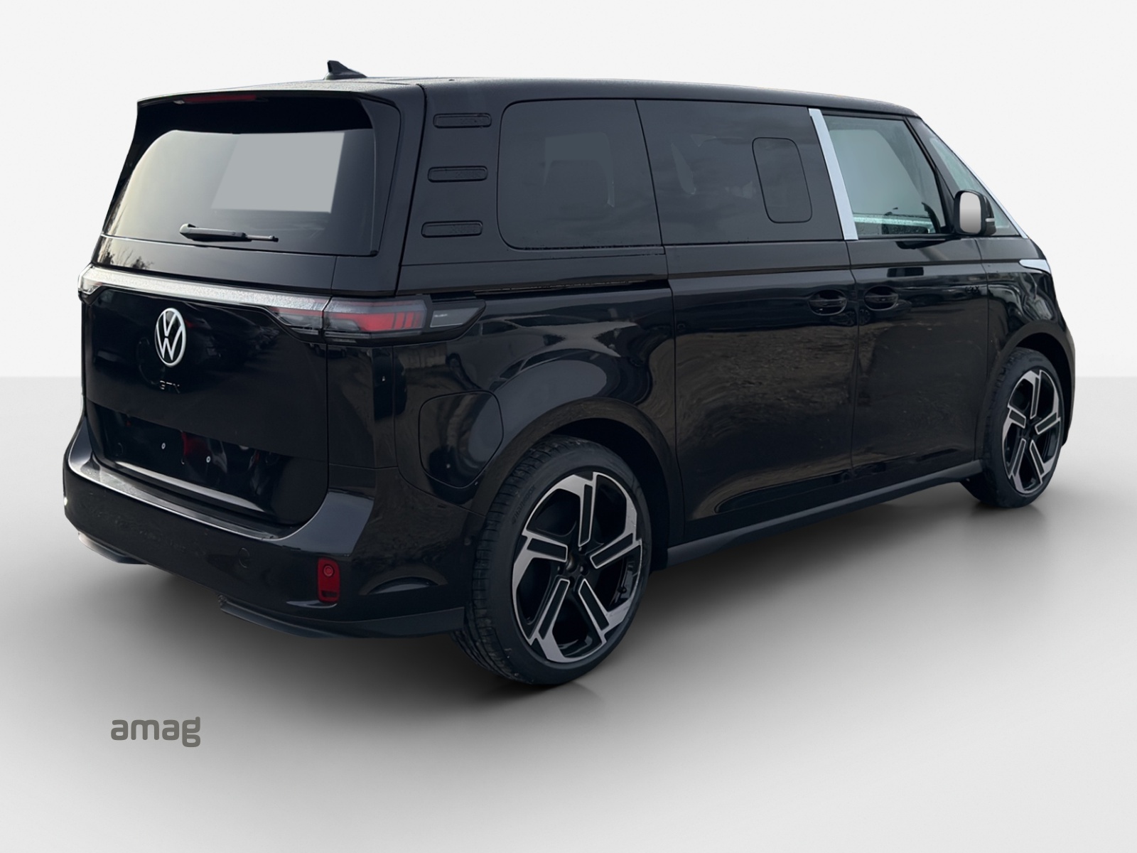 VW ID.Buzz NWB GTX 4 Motion-image-4