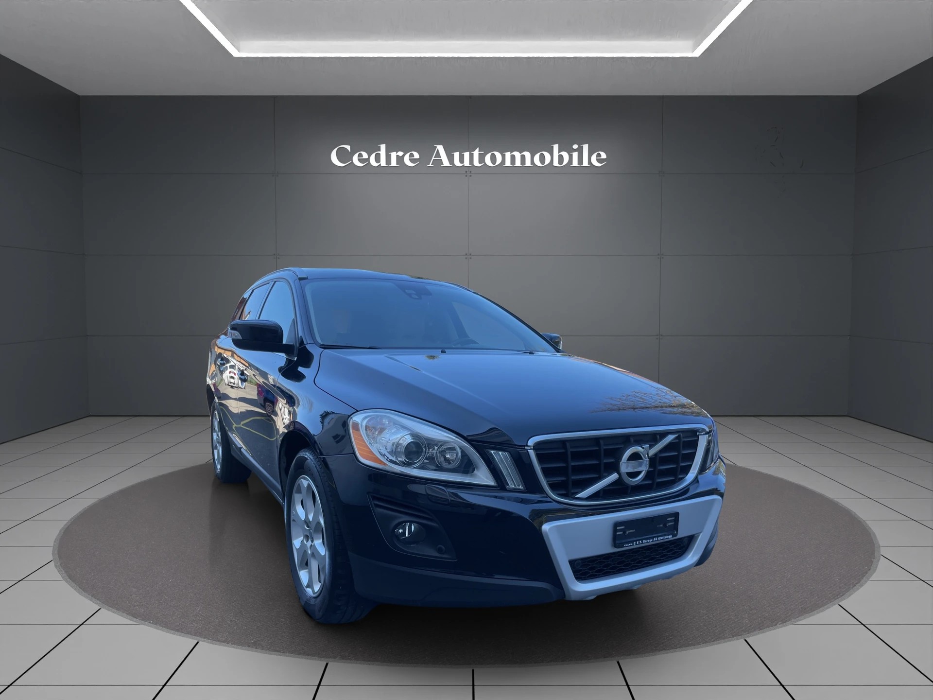 VOLVO XC60 D5 AWD Summum Geartronic-image-1