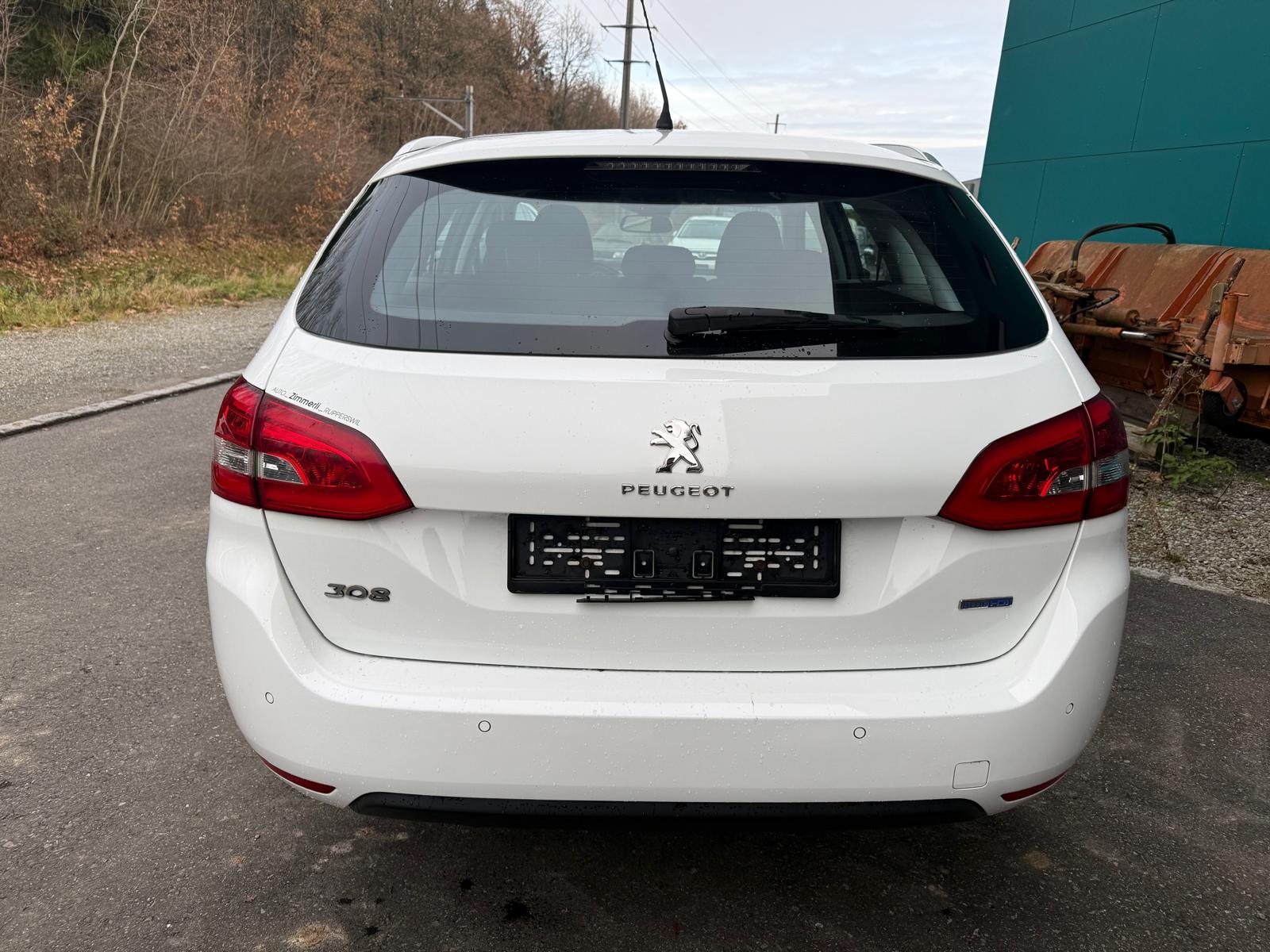 PEUGEOT 308 SW 2.0 BlueHDI Business Automatic-image-4