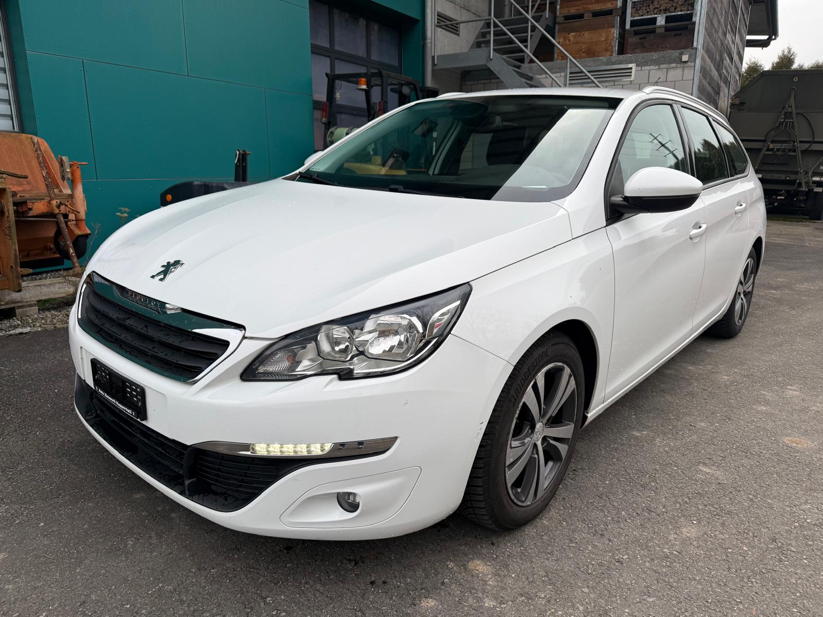 PEUGEOT 308 SW 2.0 BlueHDI Business Automatic-image-2