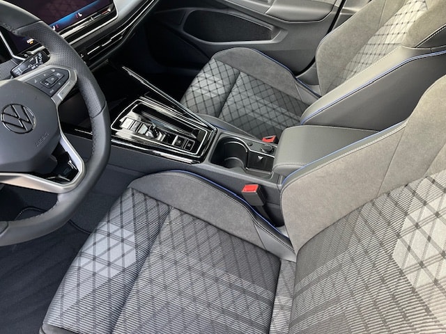 VW Golf 2.0 TSI R-Line DSG 4 Motion-image-19