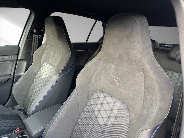 VW Golf 2.0 TSI R-Line DSG 4 Motion-image-20
