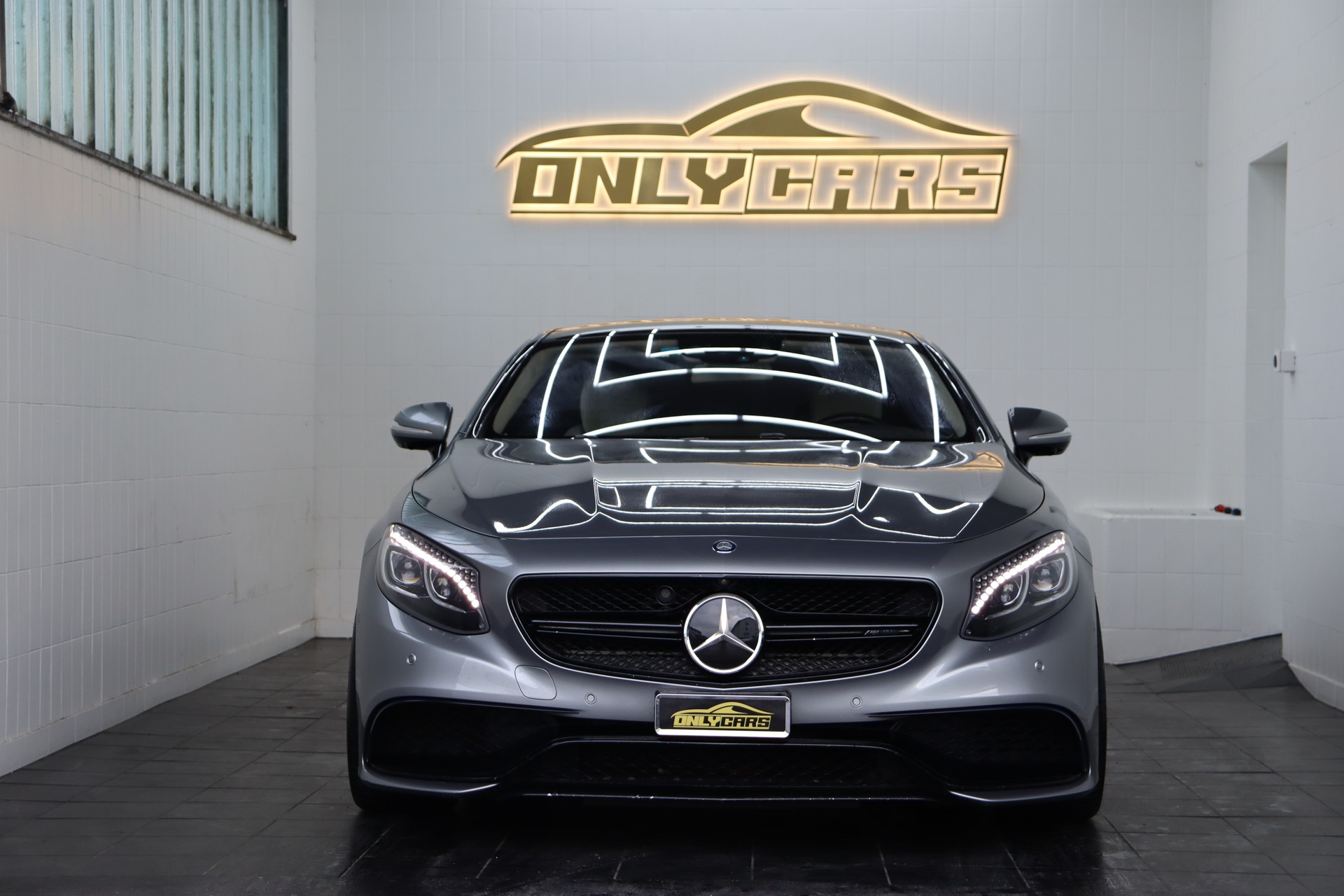 MERCEDES-BENZ S 63 AMG COUPE 4MATIC SPEEDSHIFT MCT ** EDITION 1 ** EXCLUSIV NAPPA VOLLLEDER ** NACHTSICHT **-showroom-element-2