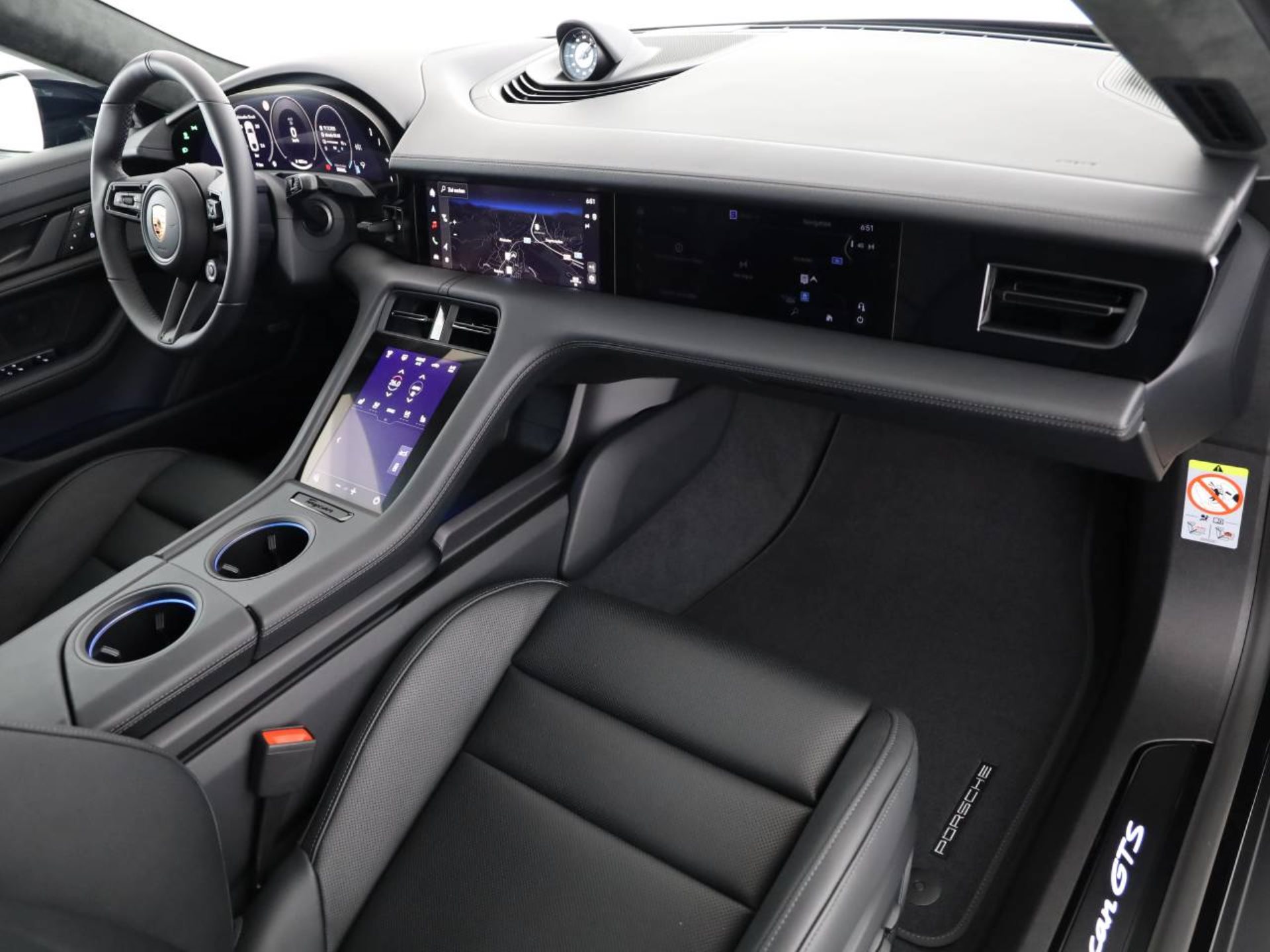 PORSCHE Taycan GTS-image-9