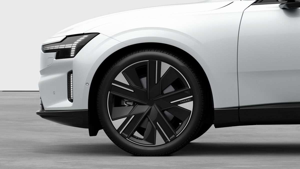 VOLVO ES90 Ultra-image-7